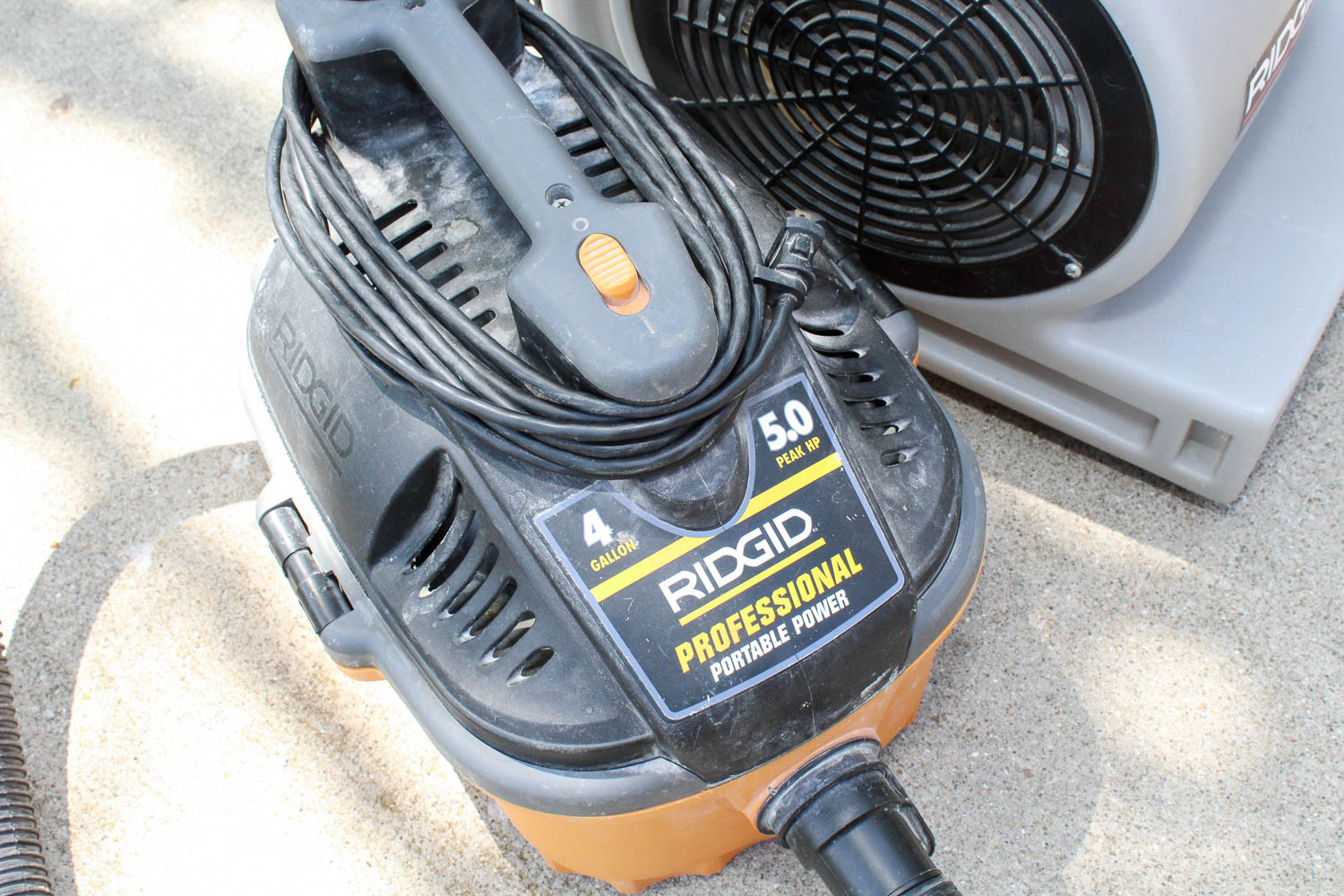 Ridgid 5.0 Wet-Dry Vacuum and Air Mover