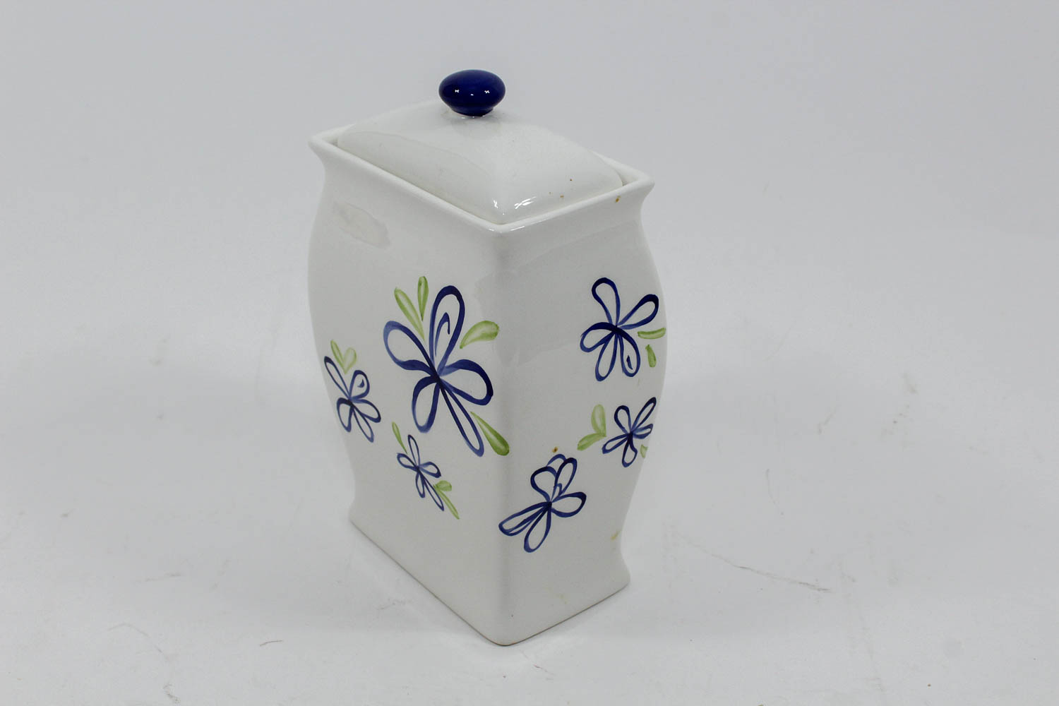 Starbucks Coffee Decor and Fruit Plates