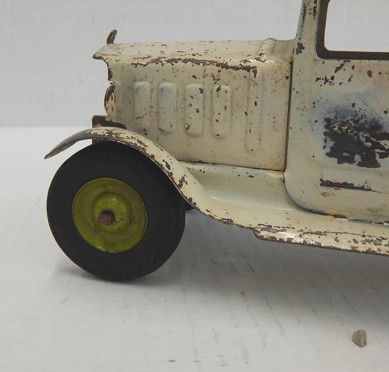 1930s Metal Craft H.J. Heinz Co. Metal Delivery Truck