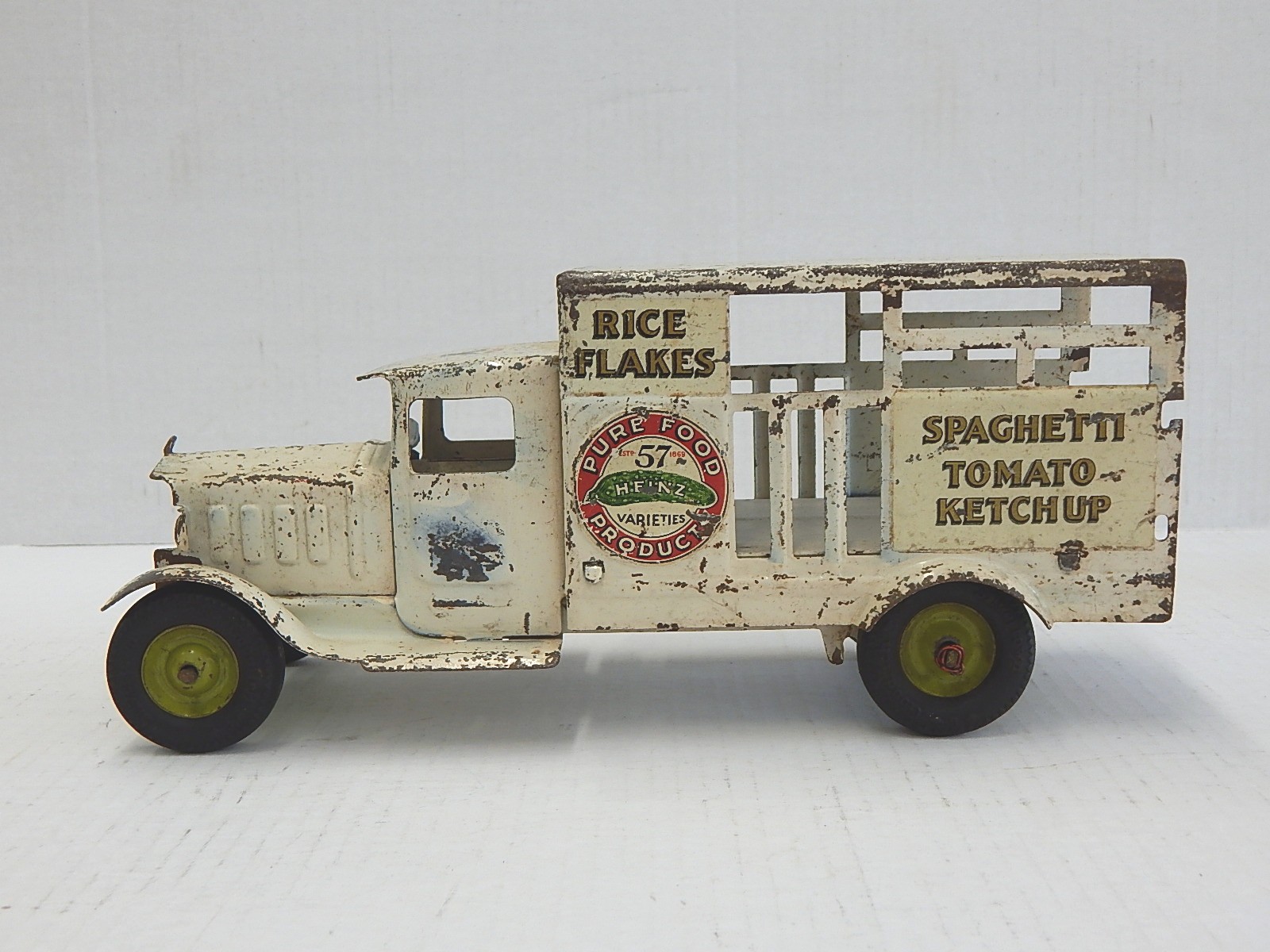 1930s Metal Craft H.J. Heinz Co. Metal Delivery Truck