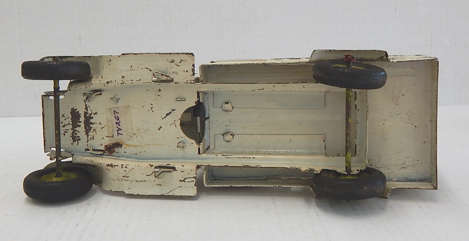 1930s Metal Craft H.J. Heinz Co. Metal Delivery Truck