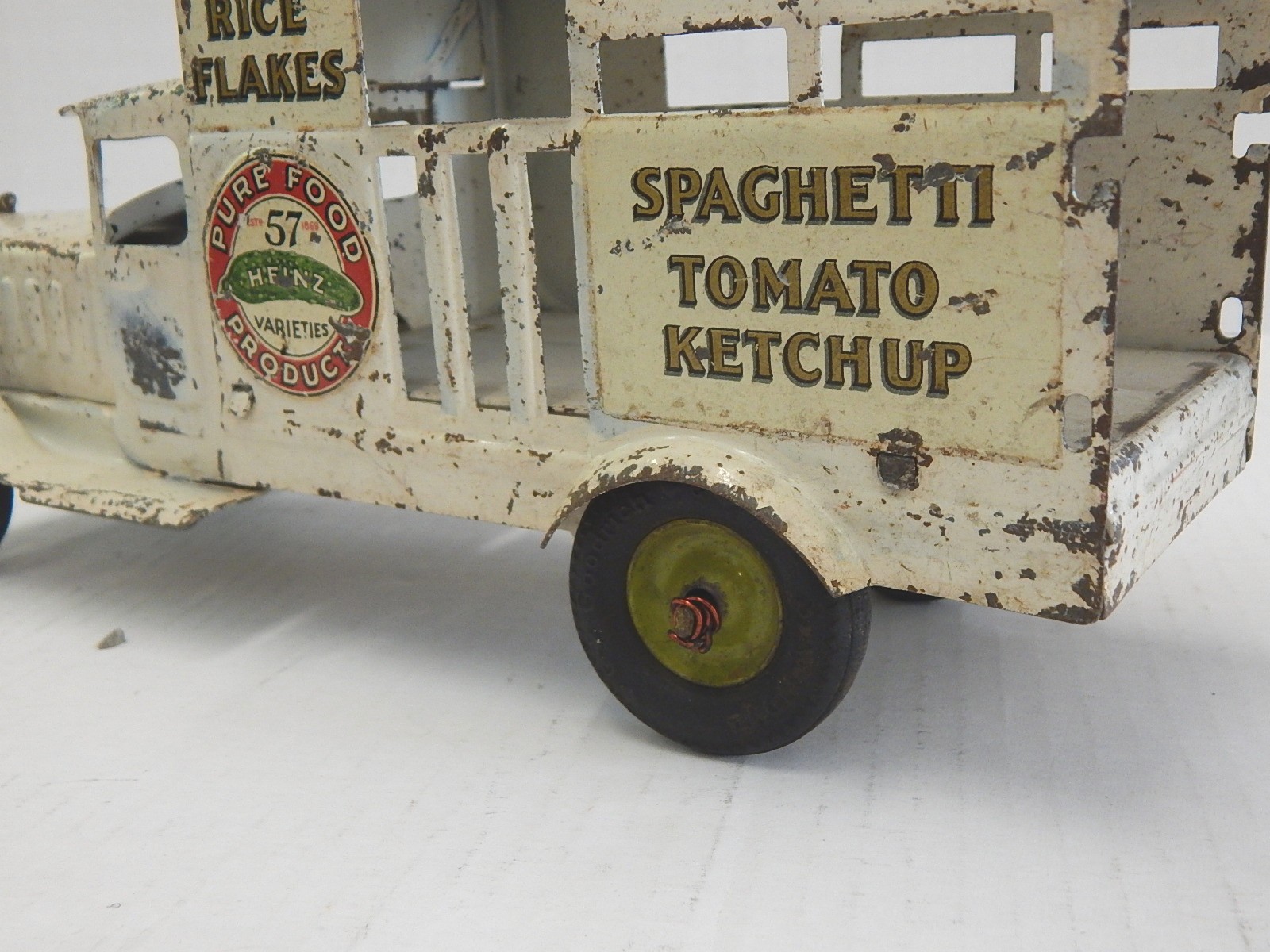 1930s Metal Craft H.J. Heinz Co. Metal Delivery Truck