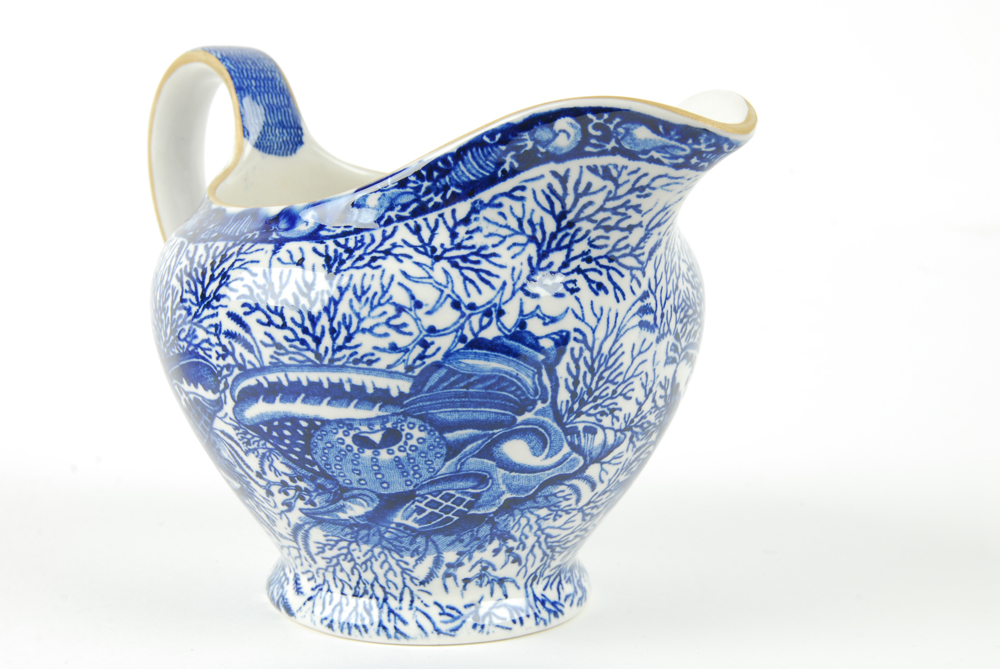 Torquay For Winterthur "Mottahedeh" Reproduction Earthenware Set