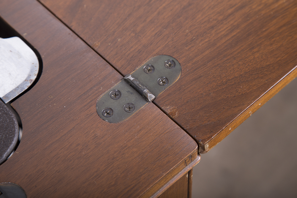 White Sewing Machine Corp. Rotary Electric Model 43 Sewing Machine With Table