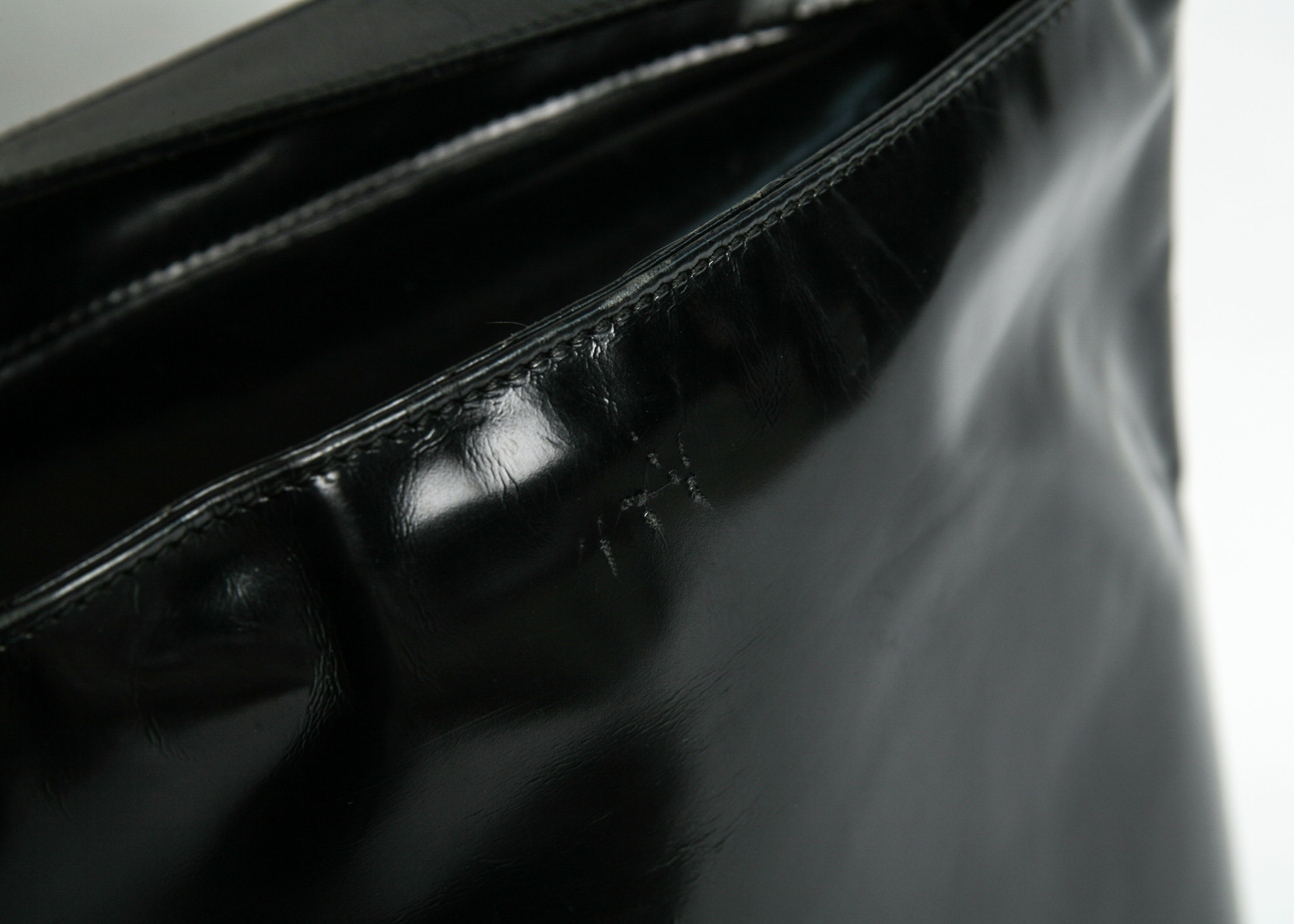 Vintage Gucci Black Leather Bucket Style Handbag