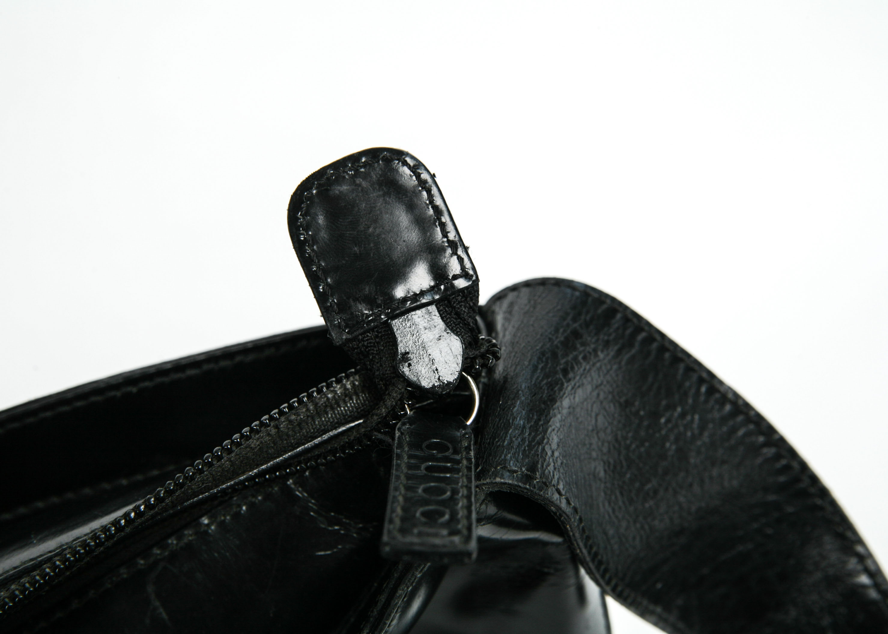 Vintage Gucci Black Leather Bucket Style Handbag