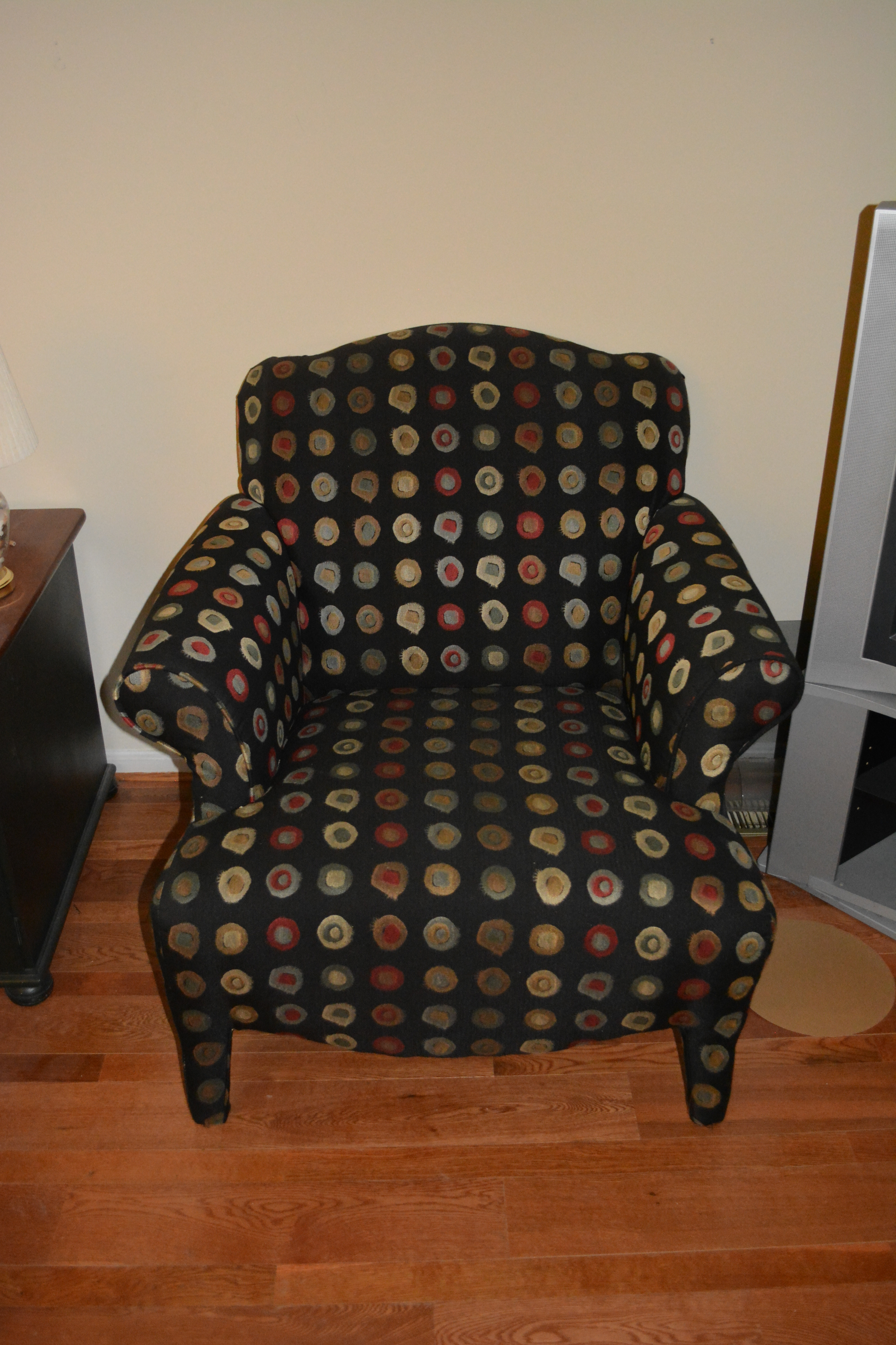 Contemporary Upholstered Armchair With Accent Pillows