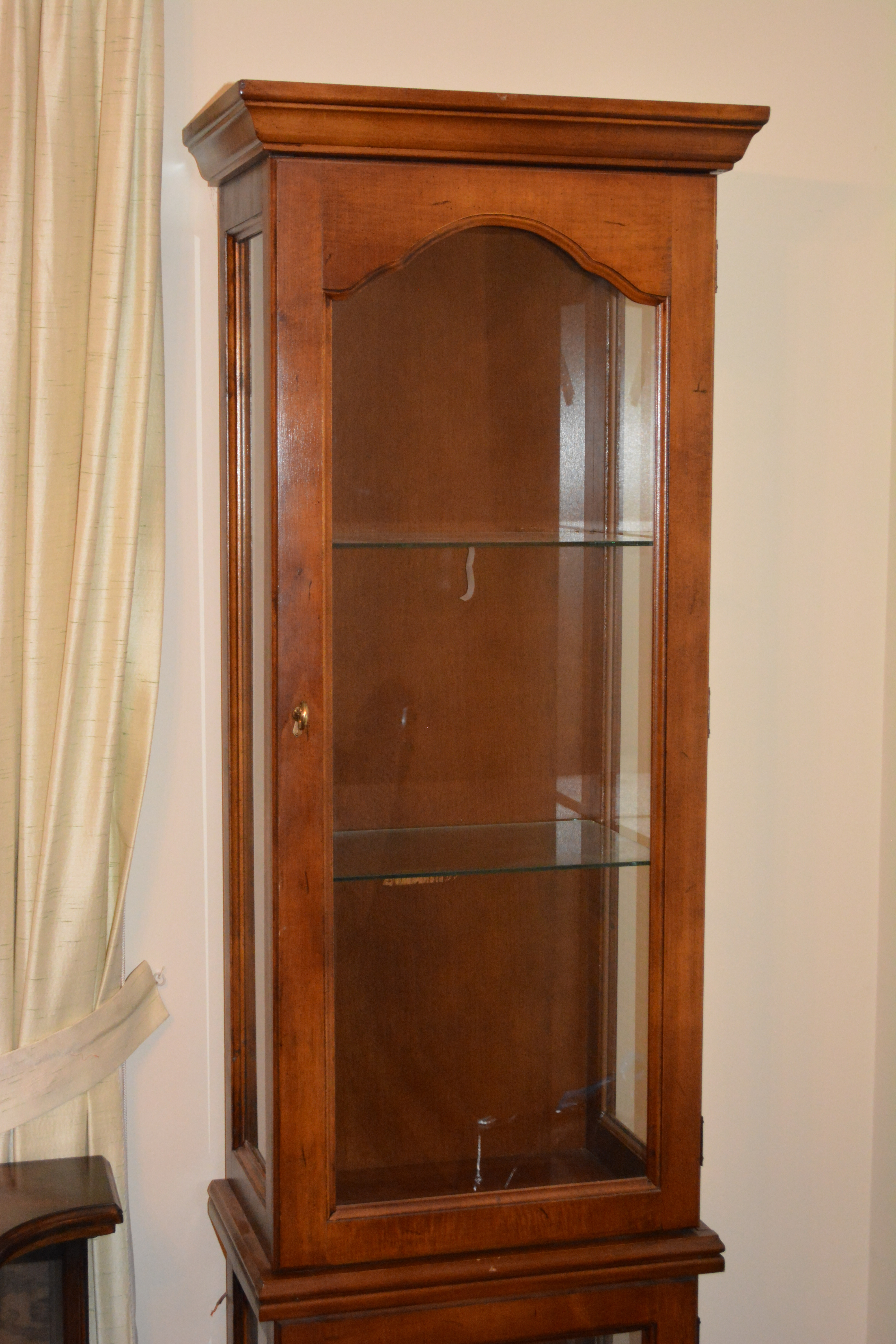 Display Cabinet