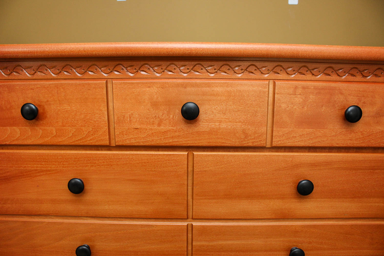 Vaughan Furniture Matching Chest of Drawers and Nightstand