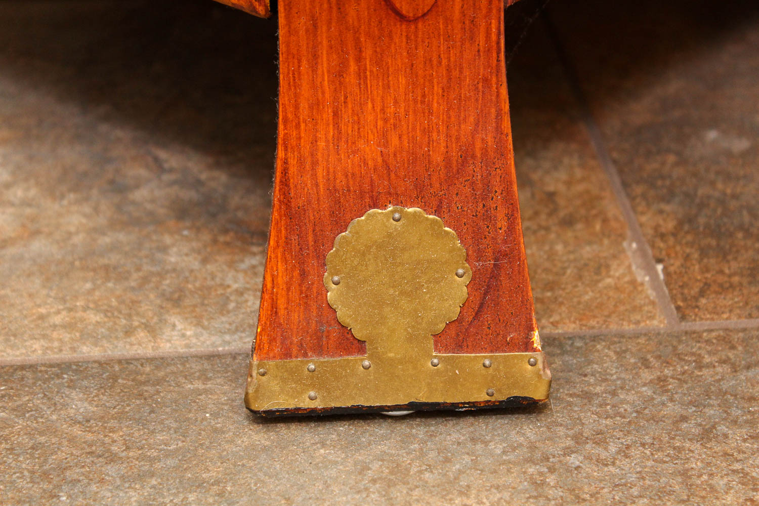 Wooden Hallway Cabinet with Drawers