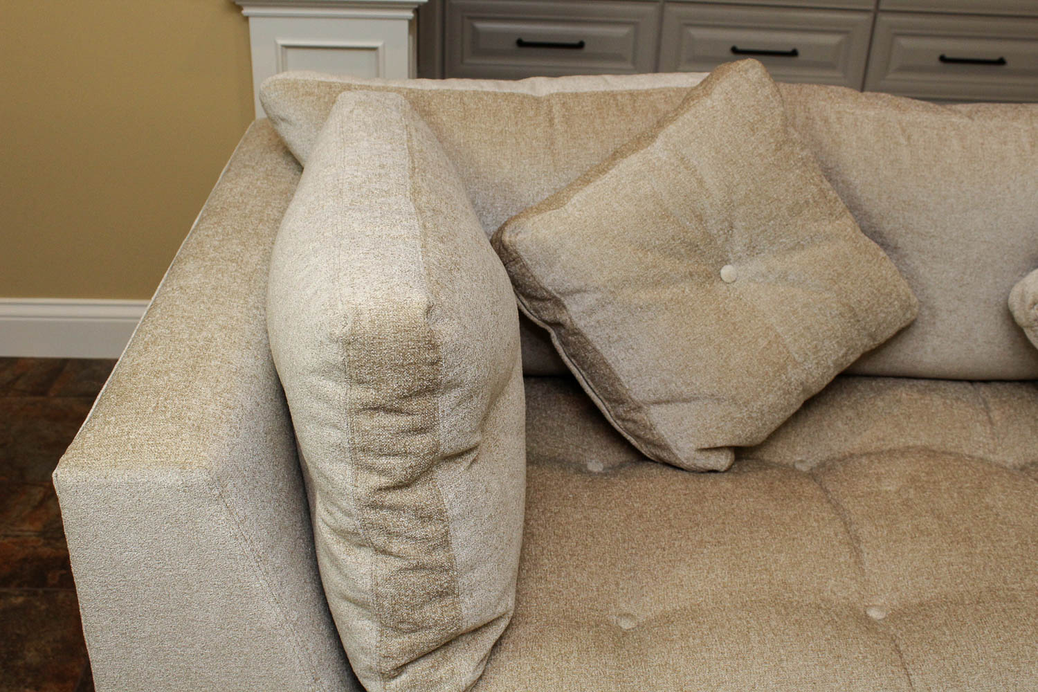 Garner Fitted Hickory Sofa