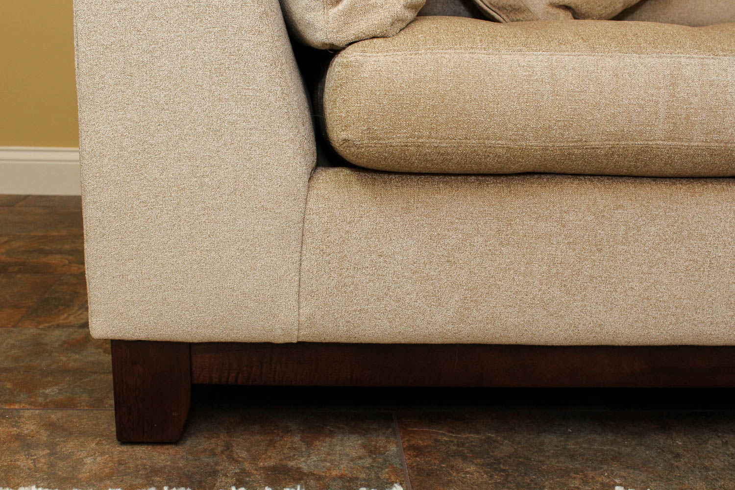 Garner Fitted Hickory Sofa