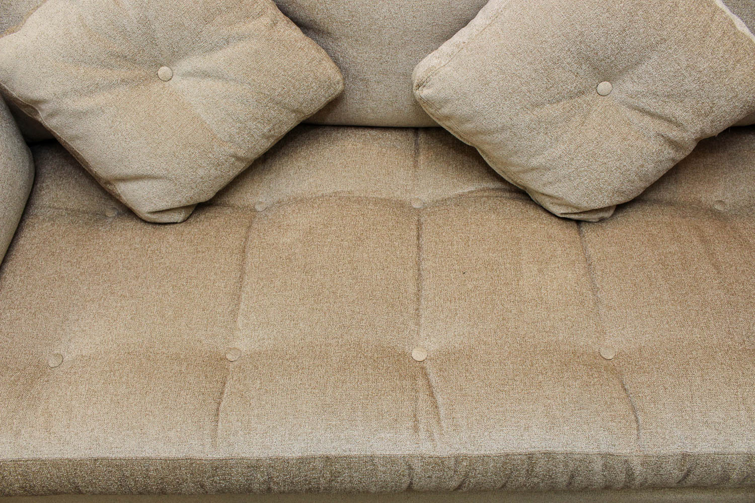 Garner Fitted Hickory Sofa