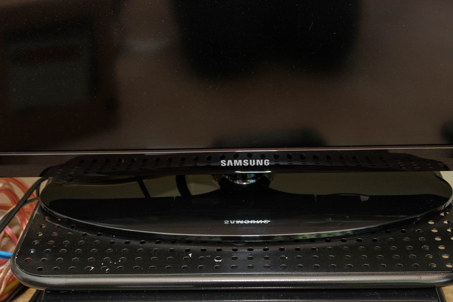 Samsung 31" Flat Screen Television