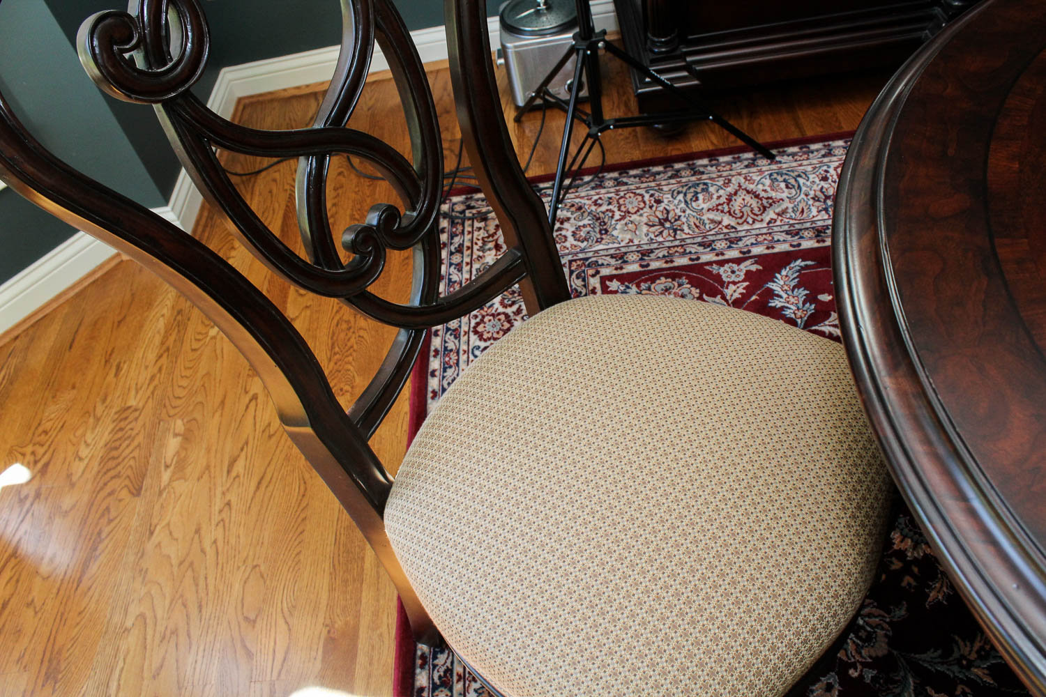 Stanley Furniture Dining Table