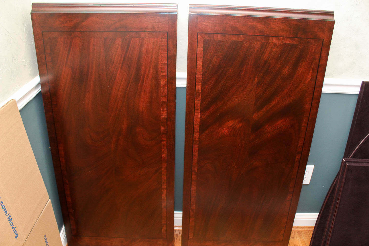 Stanley Furniture Dining Table