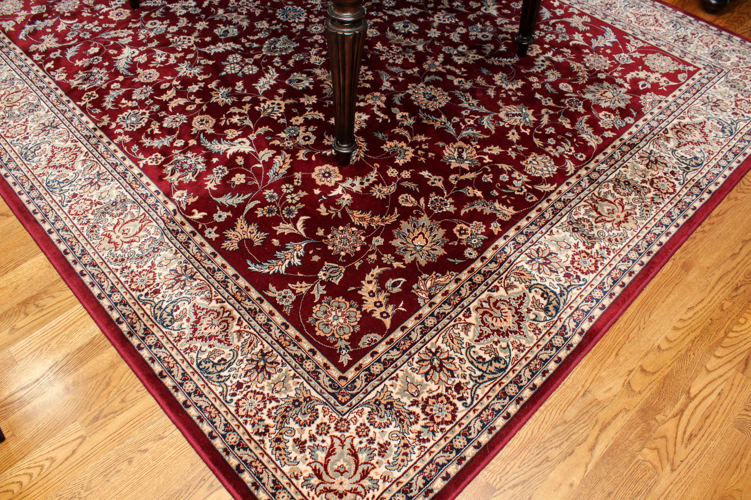 Machine Woven Karastan "Kara Shah" Area Rug