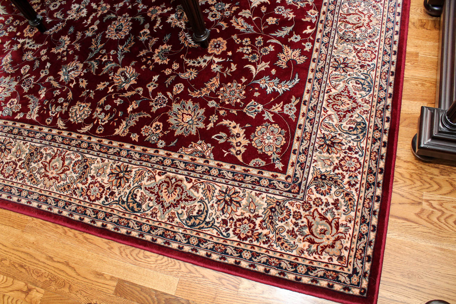 Machine Woven Karastan "Kara Shah" Area Rug