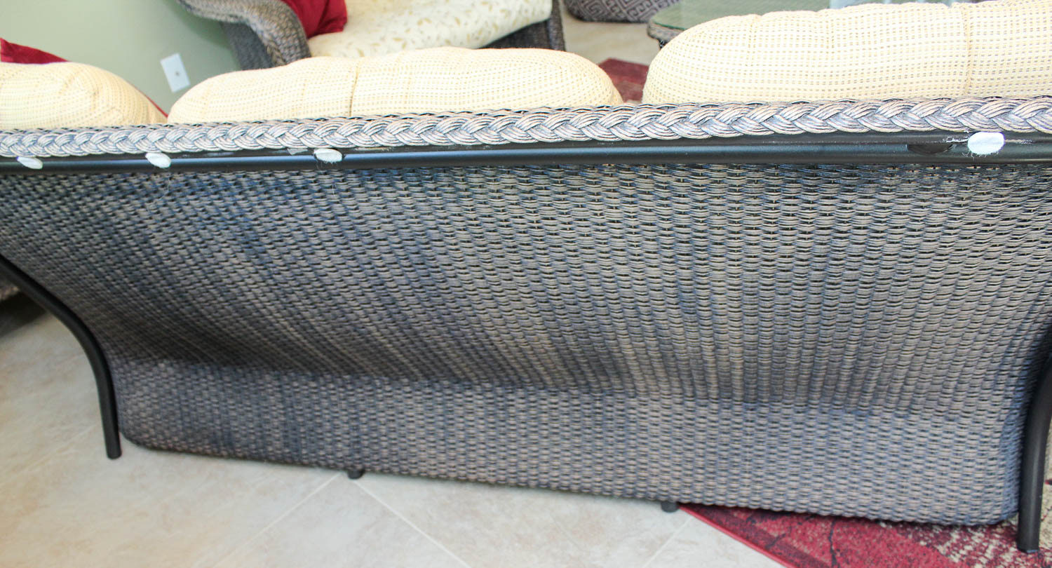 Lloyd Flanders Patio Sofa and Coffee Table