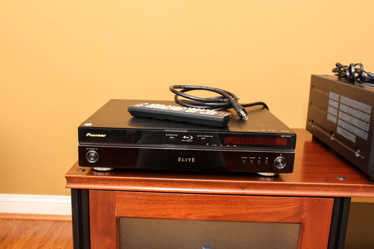 Pioneer Elite Blu-Ray Disc Player
