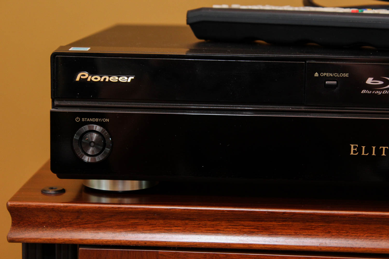 Pioneer Elite Blu-Ray Disc Player
