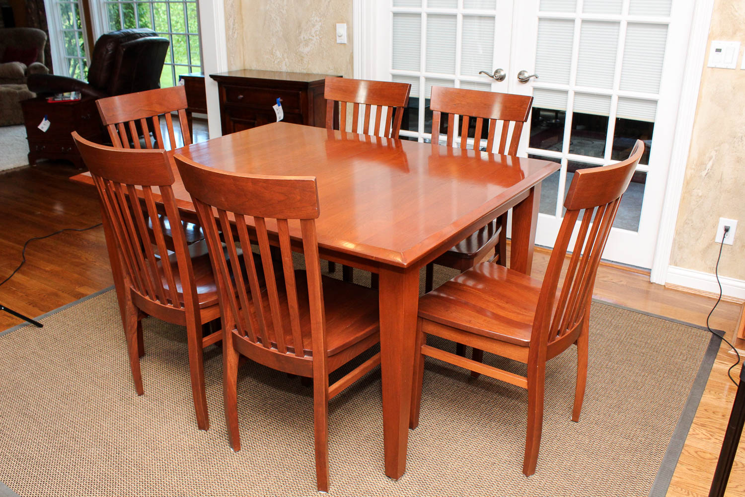 Handcrafted Amish Furniture Dining Table and Chairs