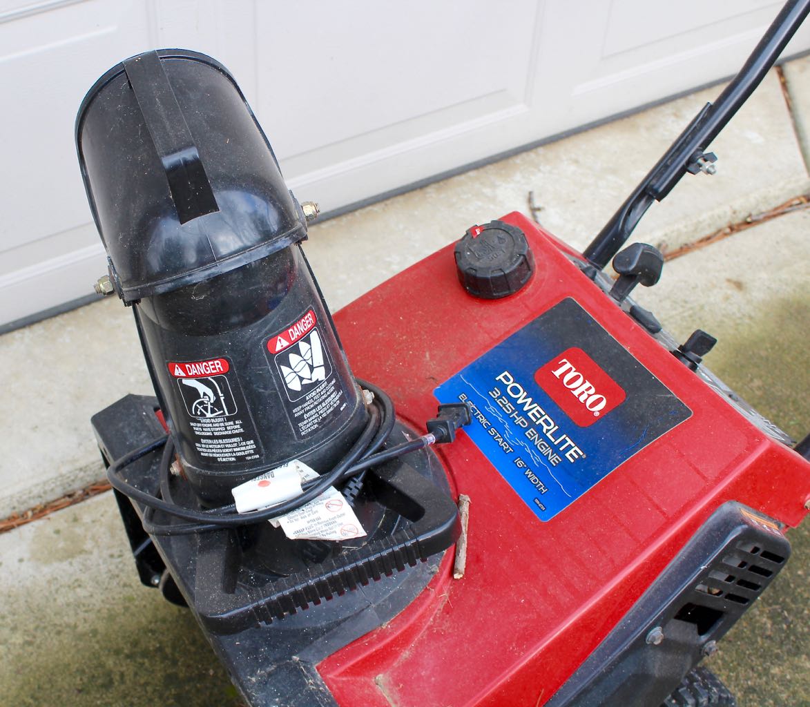 Toro "Powerlite" 3.25HP Electric Start Snow Blower