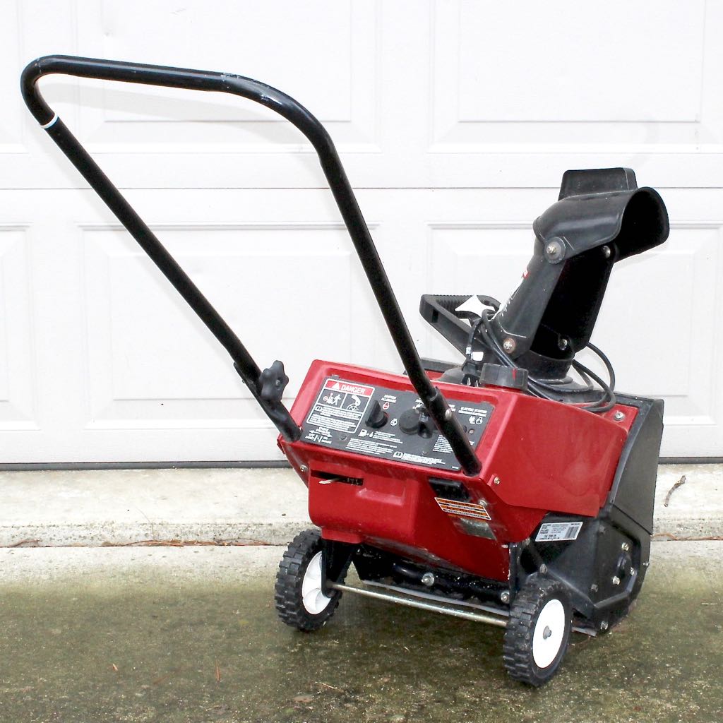 Toro "Powerlite" 3.25HP Electric Start Snow Blower