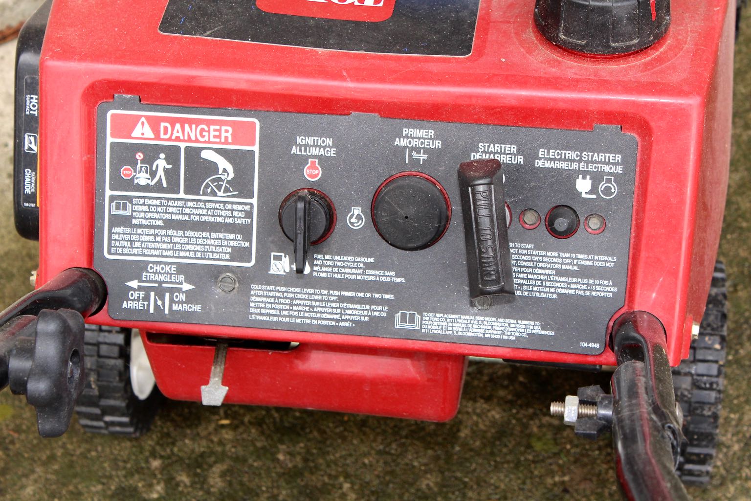 Toro "Powerlite" 3.25HP Electric Start Snow Blower