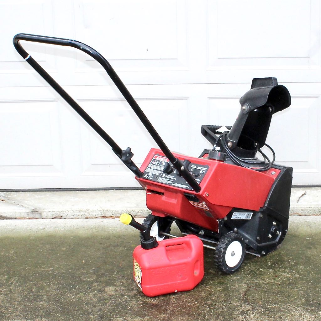 Toro "Powerlite" 3.25HP Electric Start Snow Blower