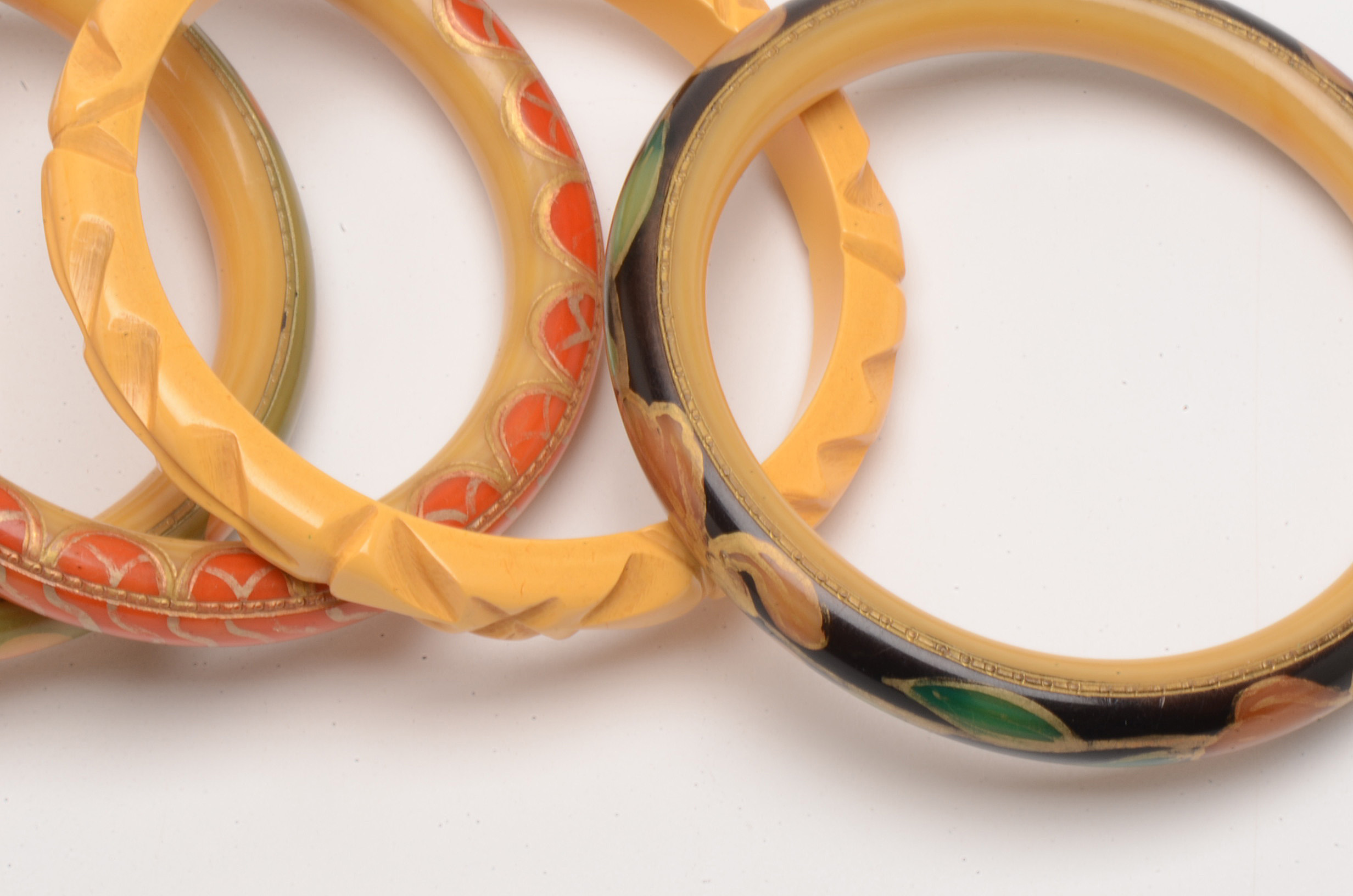 Collection of Vintage Resin Fashion Bangle Bracelets