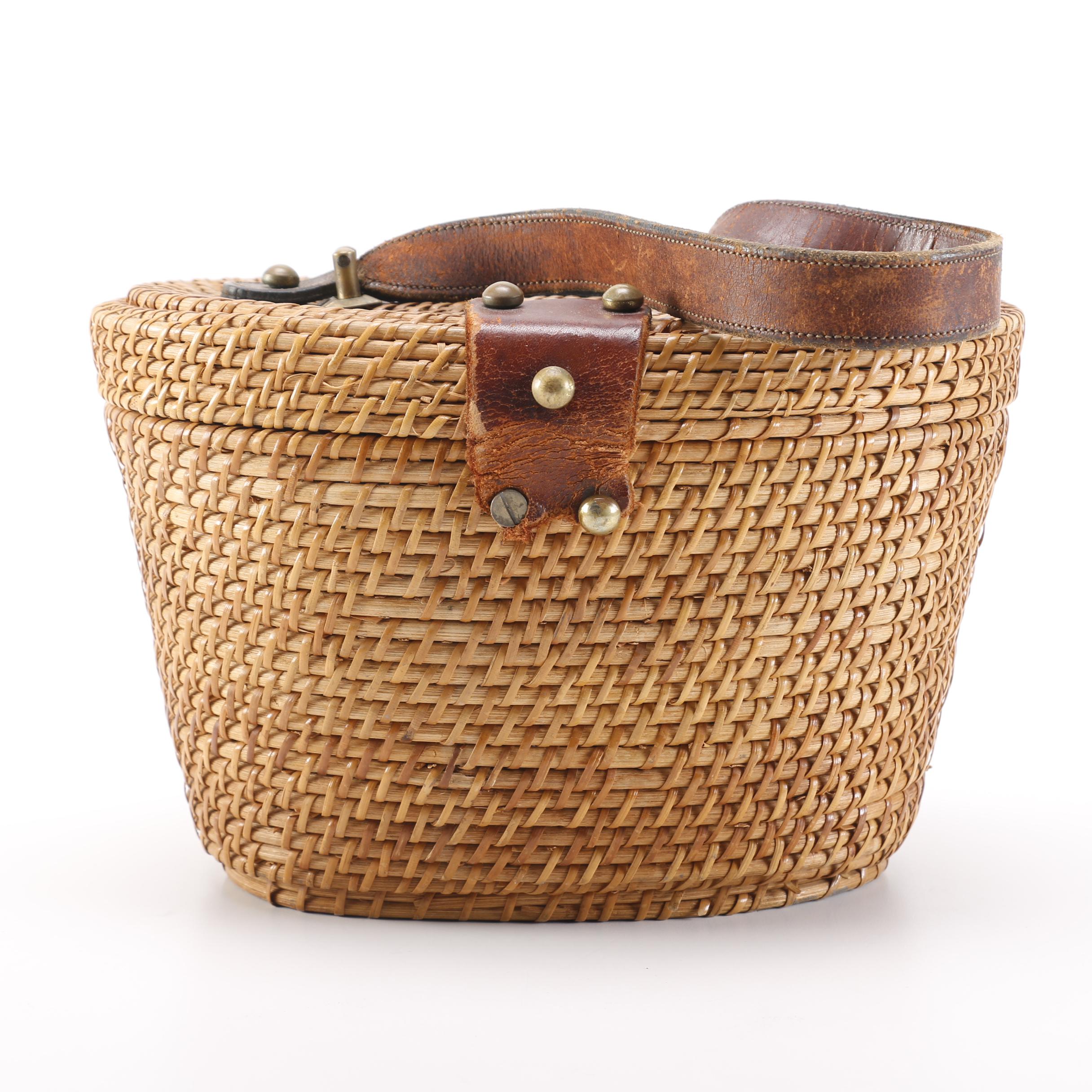 Etienne Aigner Basket Purse