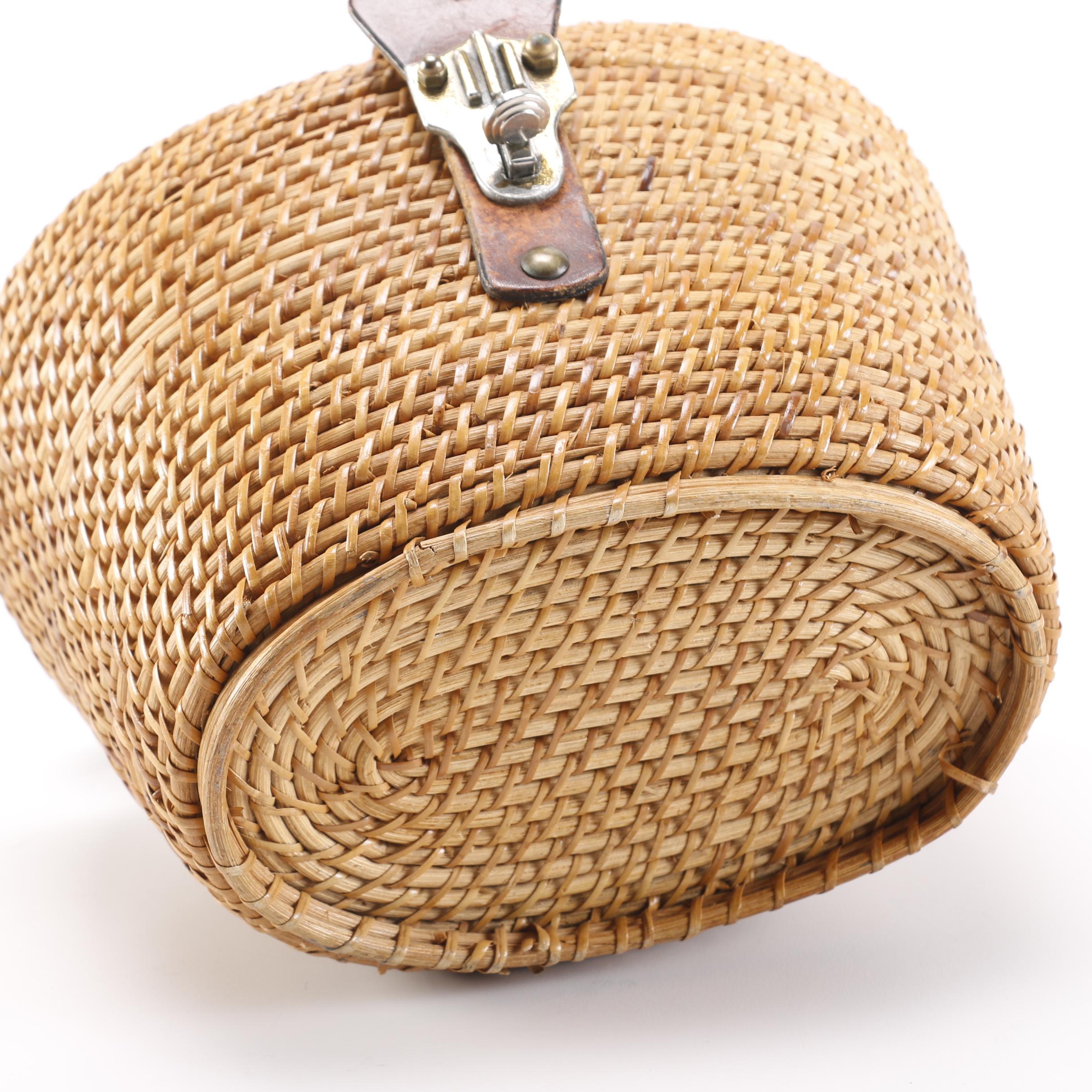 Etienne Aigner Basket Purse