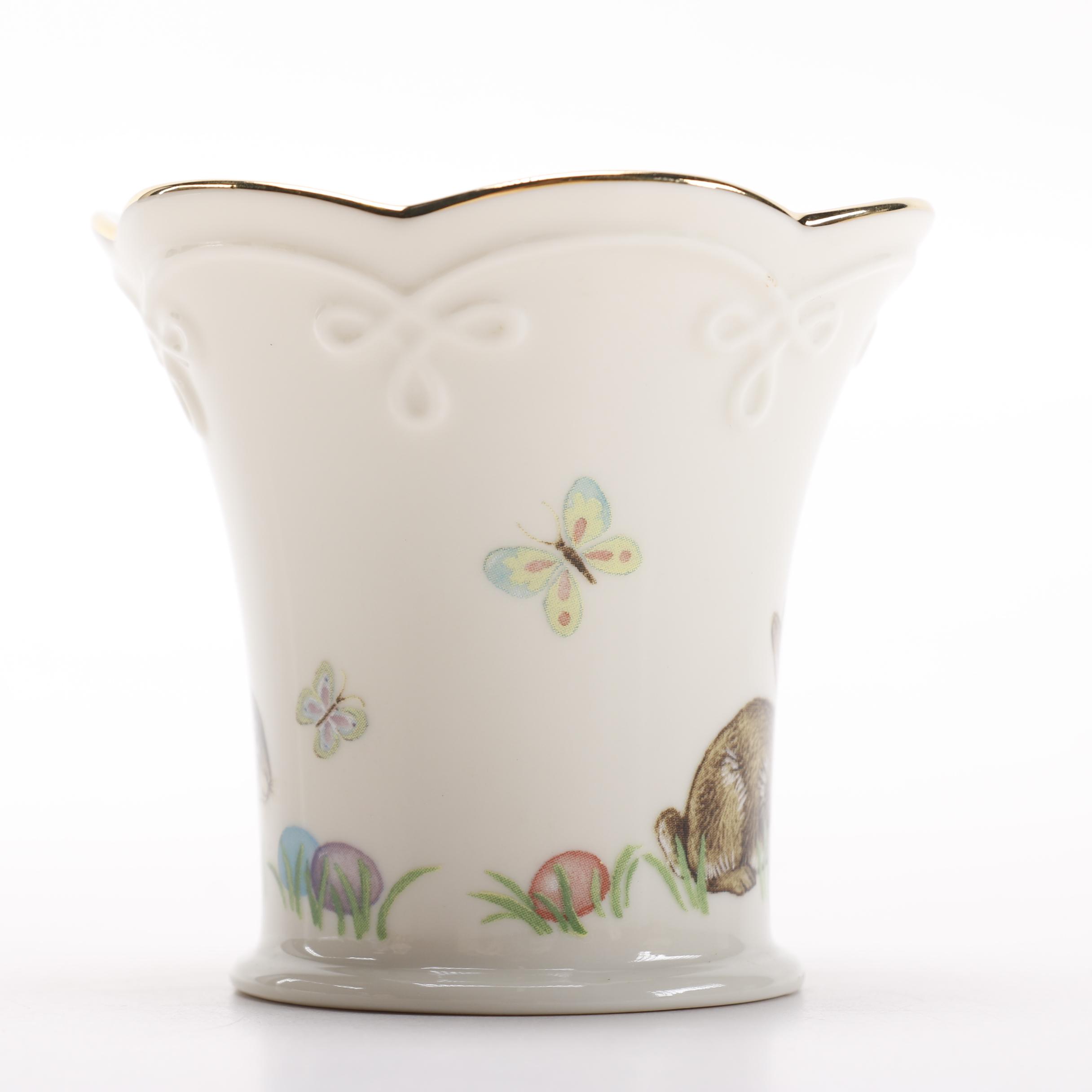 Capodimonte Salt and Pepper Set with a Lenox Dish