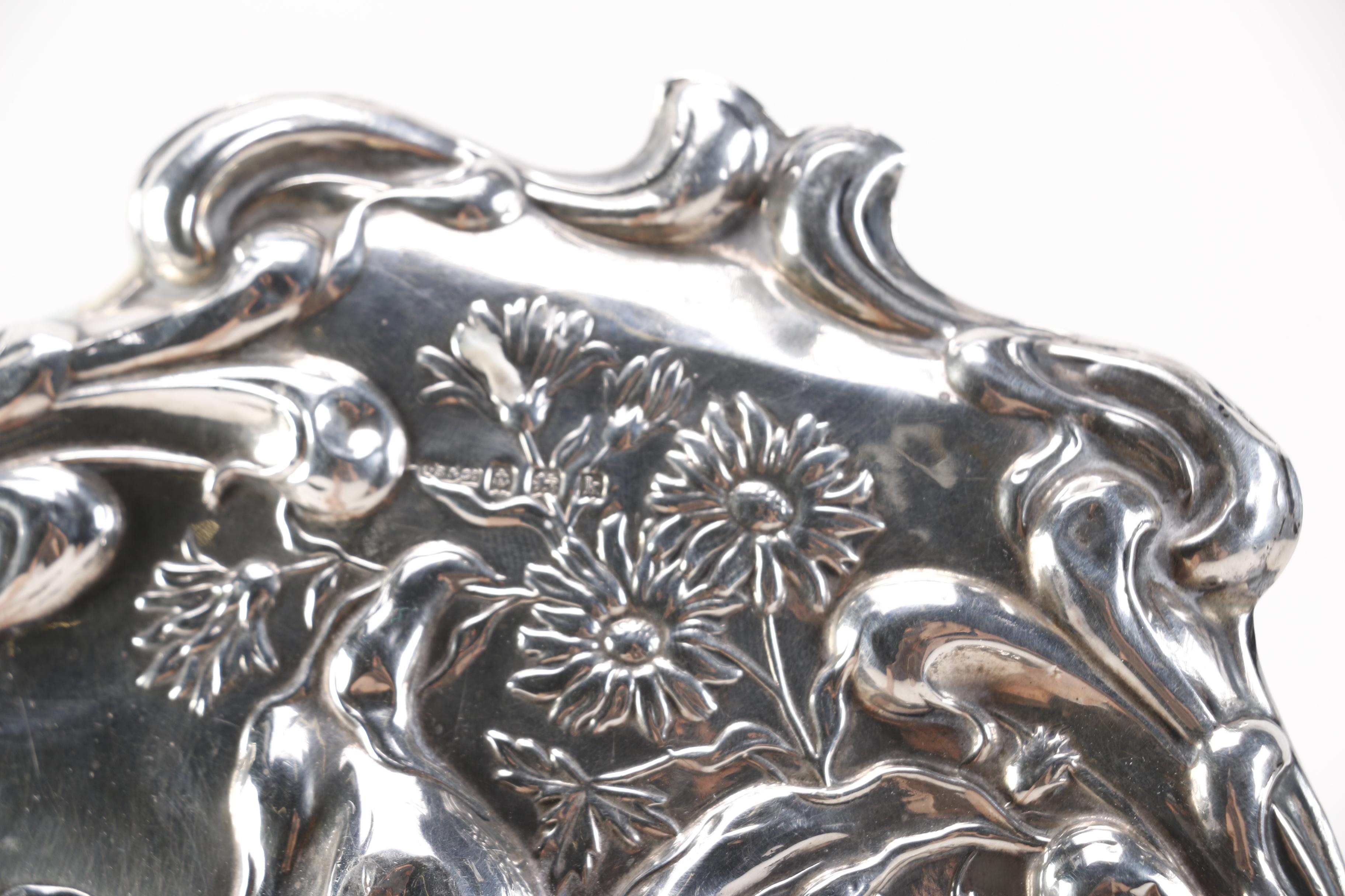 1909 Lionel Smith & Co. Sterling Hand Mirror