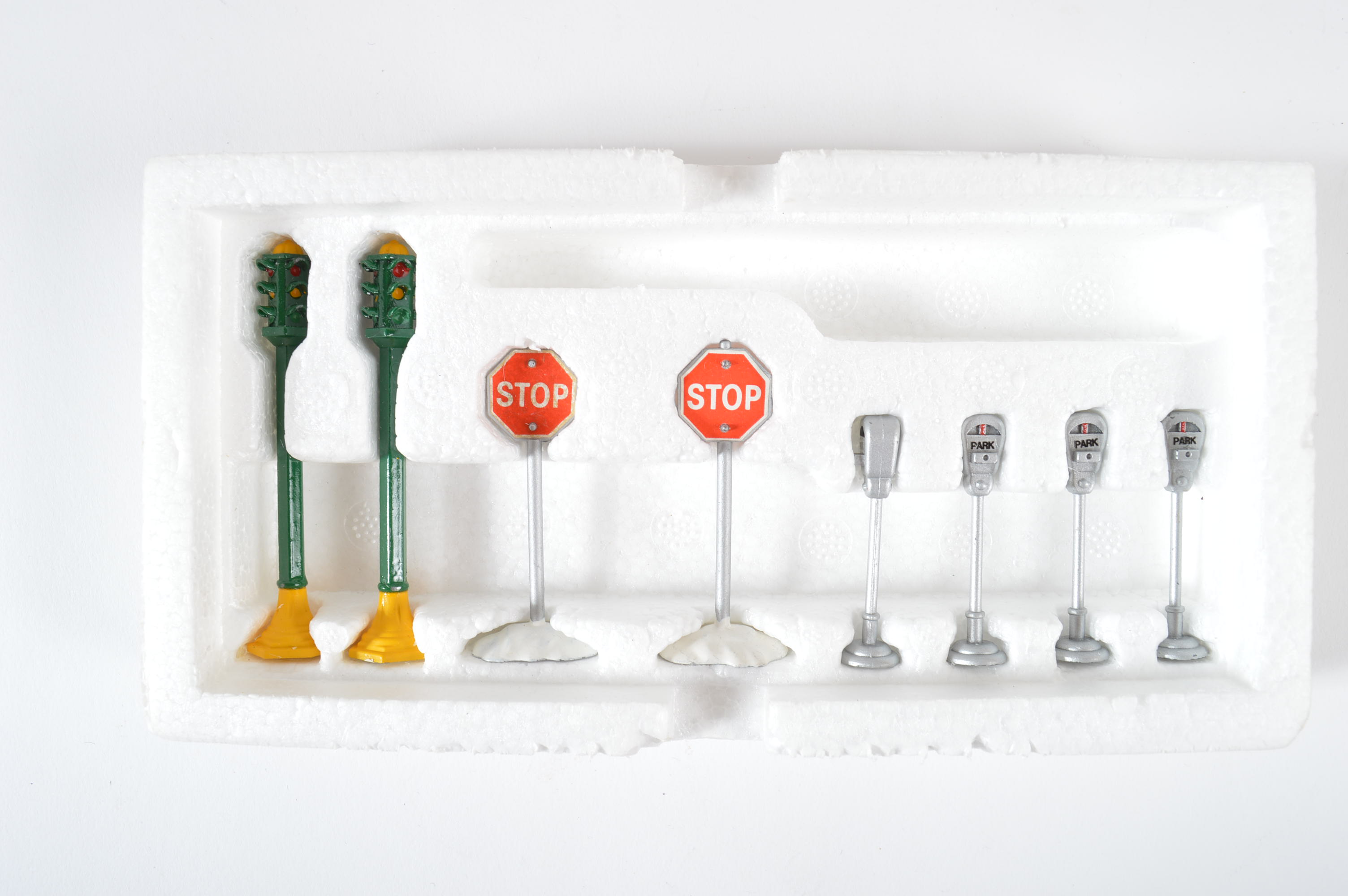 Department 56 "The Heritage Village Collection" Set