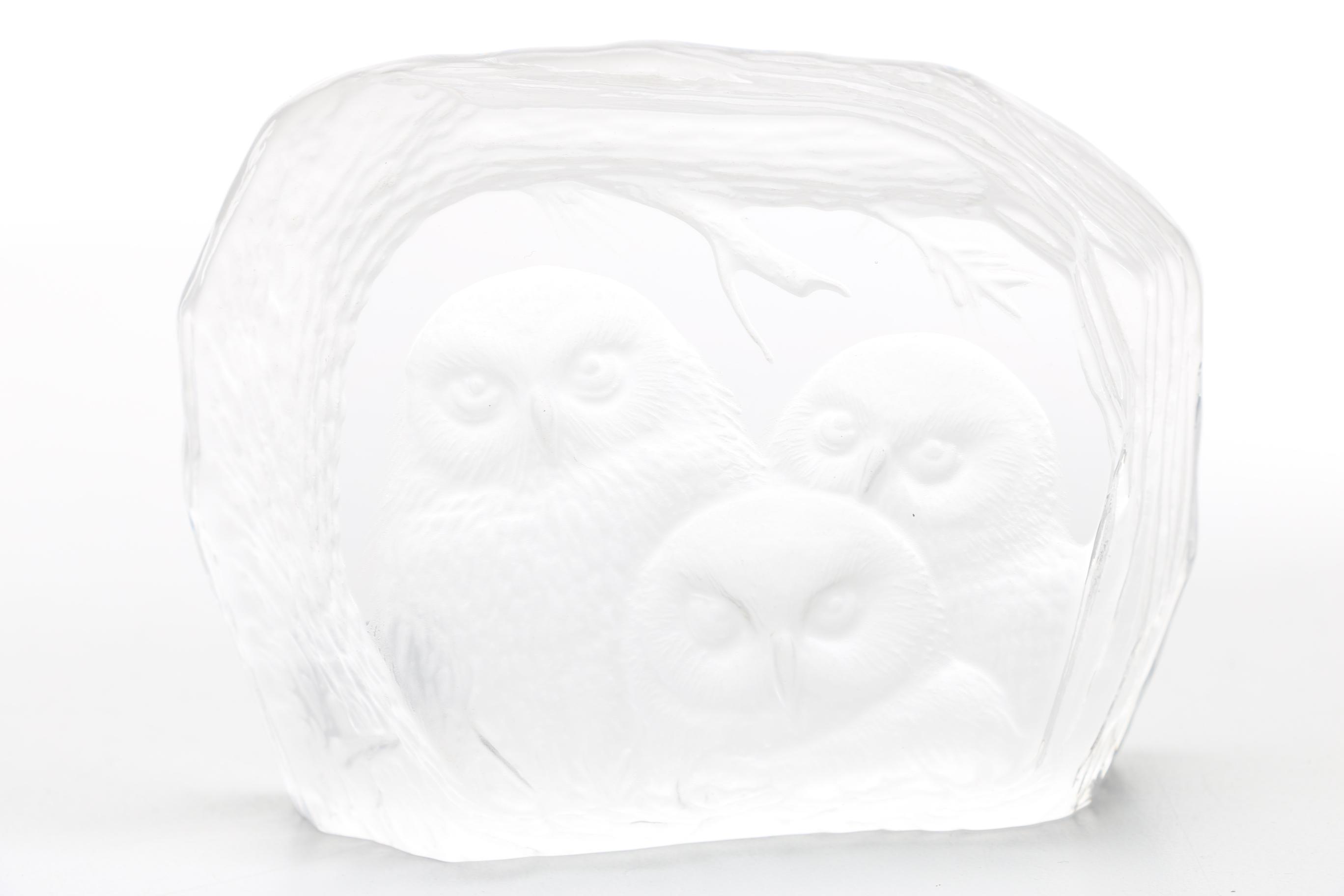 Alfred Capredoni for Dartington Crystal Sculptural Paperweight of Owls