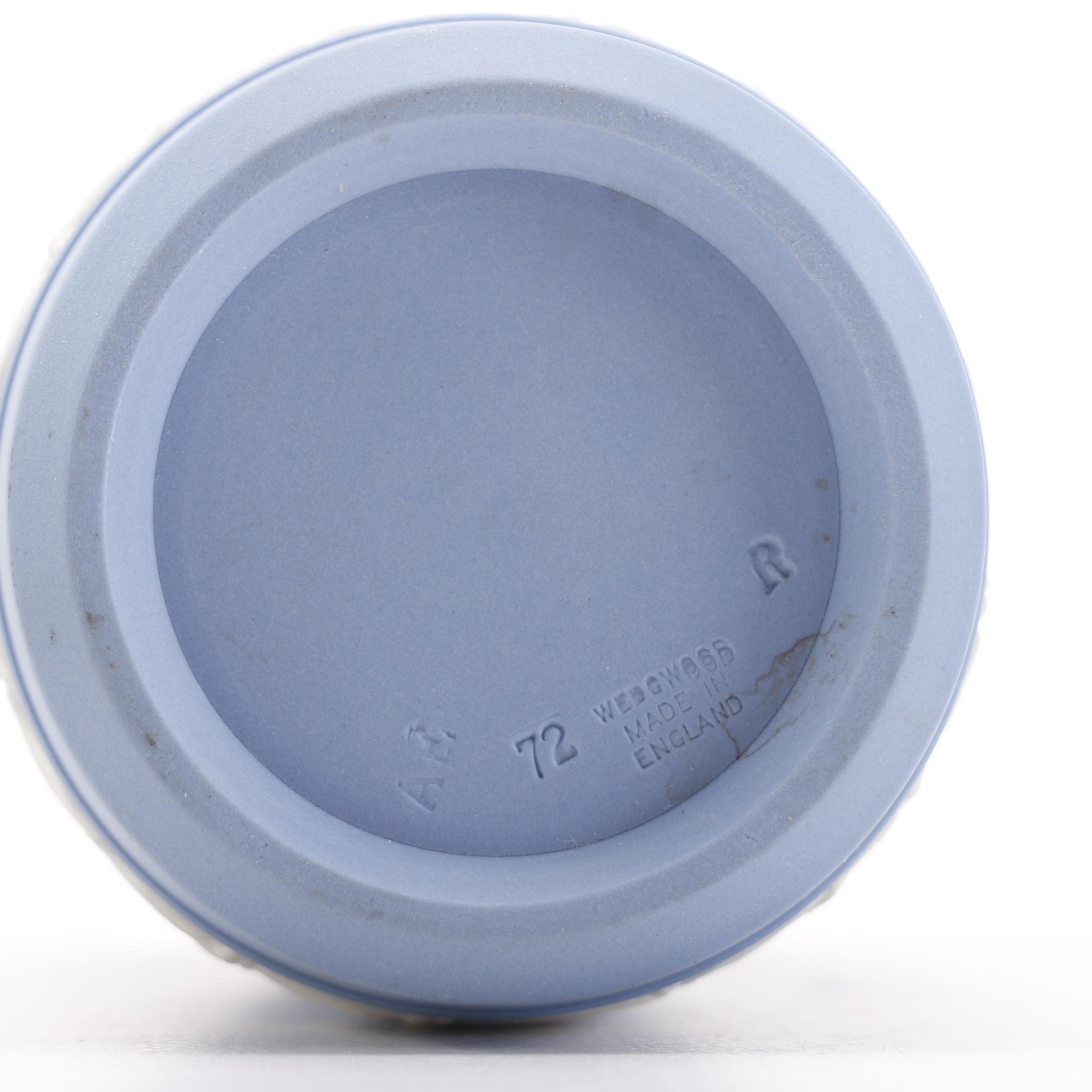 Wedgwood "Jasperware" Cache Pot and Lighter