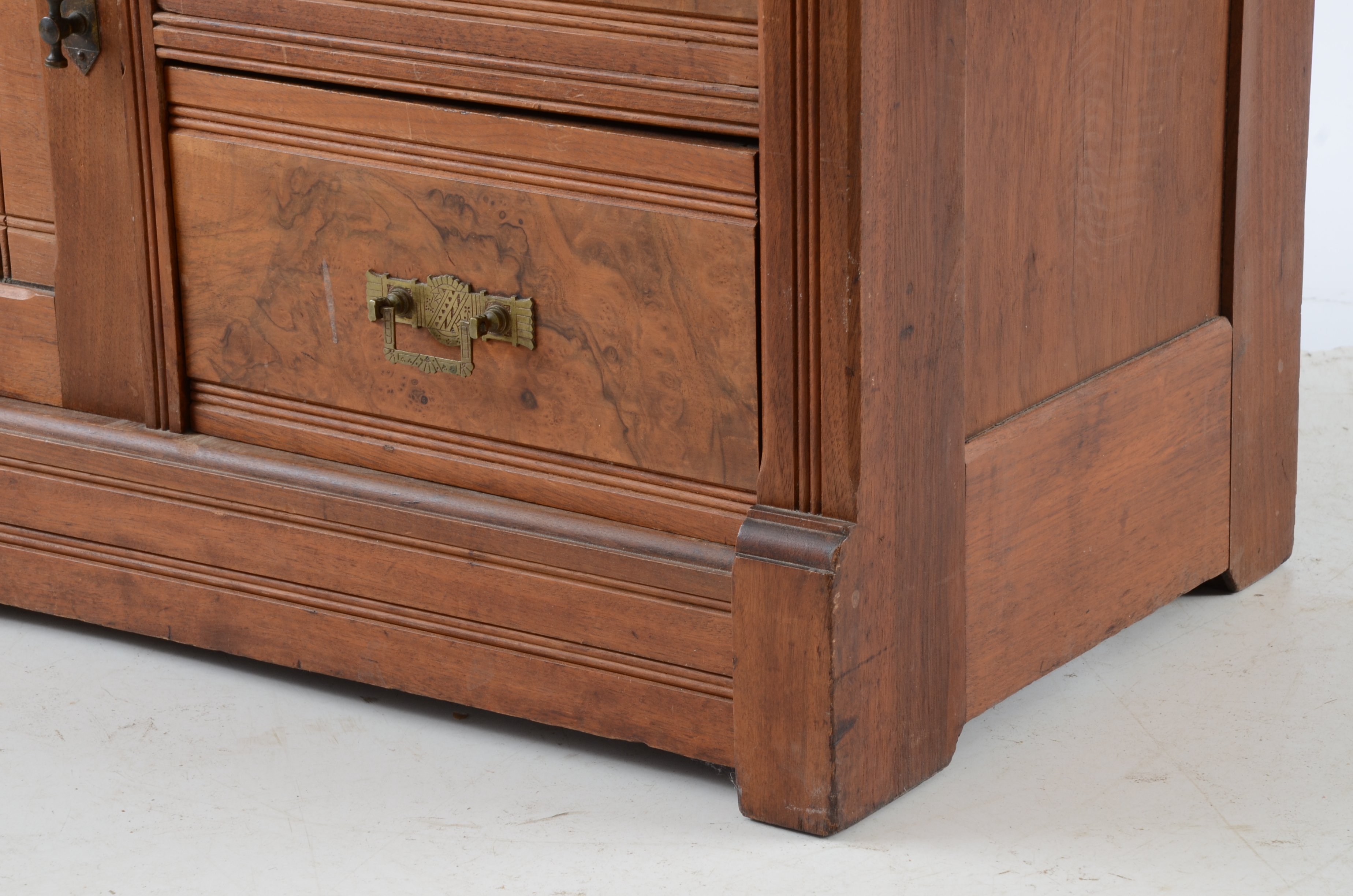 Victorian Washstand with Mirror