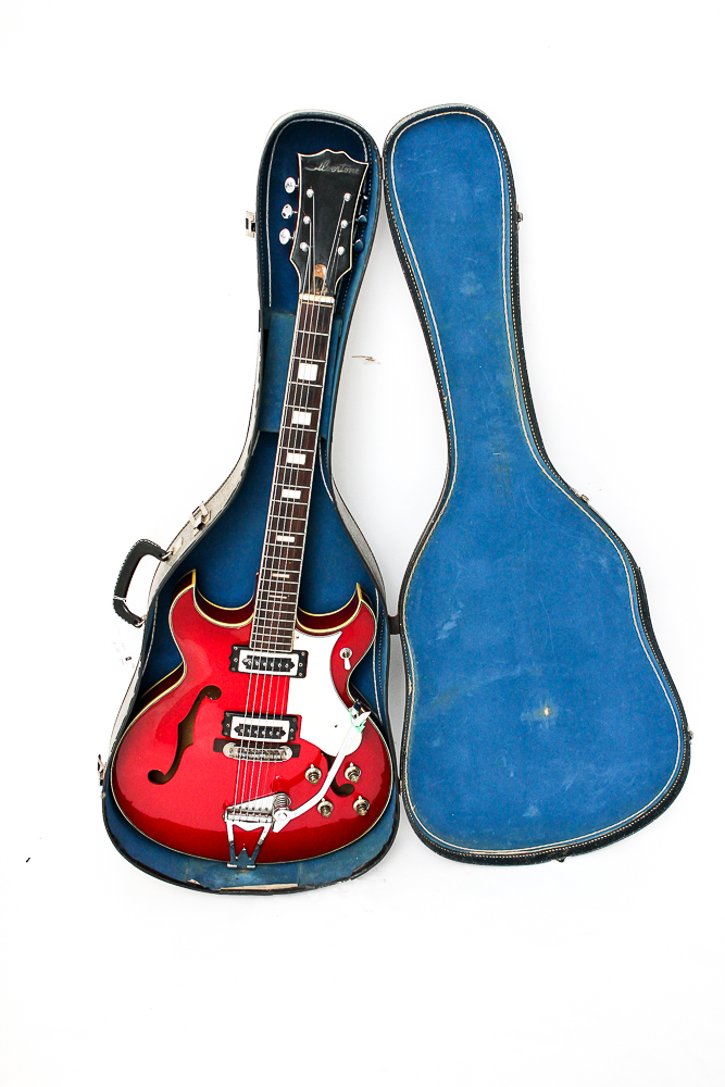 1960s Vintage Silvertone Semi-Hollow Body Electric Guitar, Case