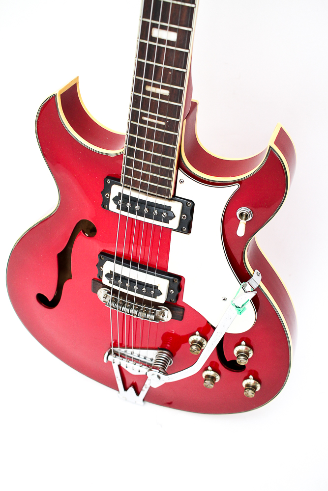 1960s Vintage Silvertone Semi-Hollow Body Electric Guitar, Case