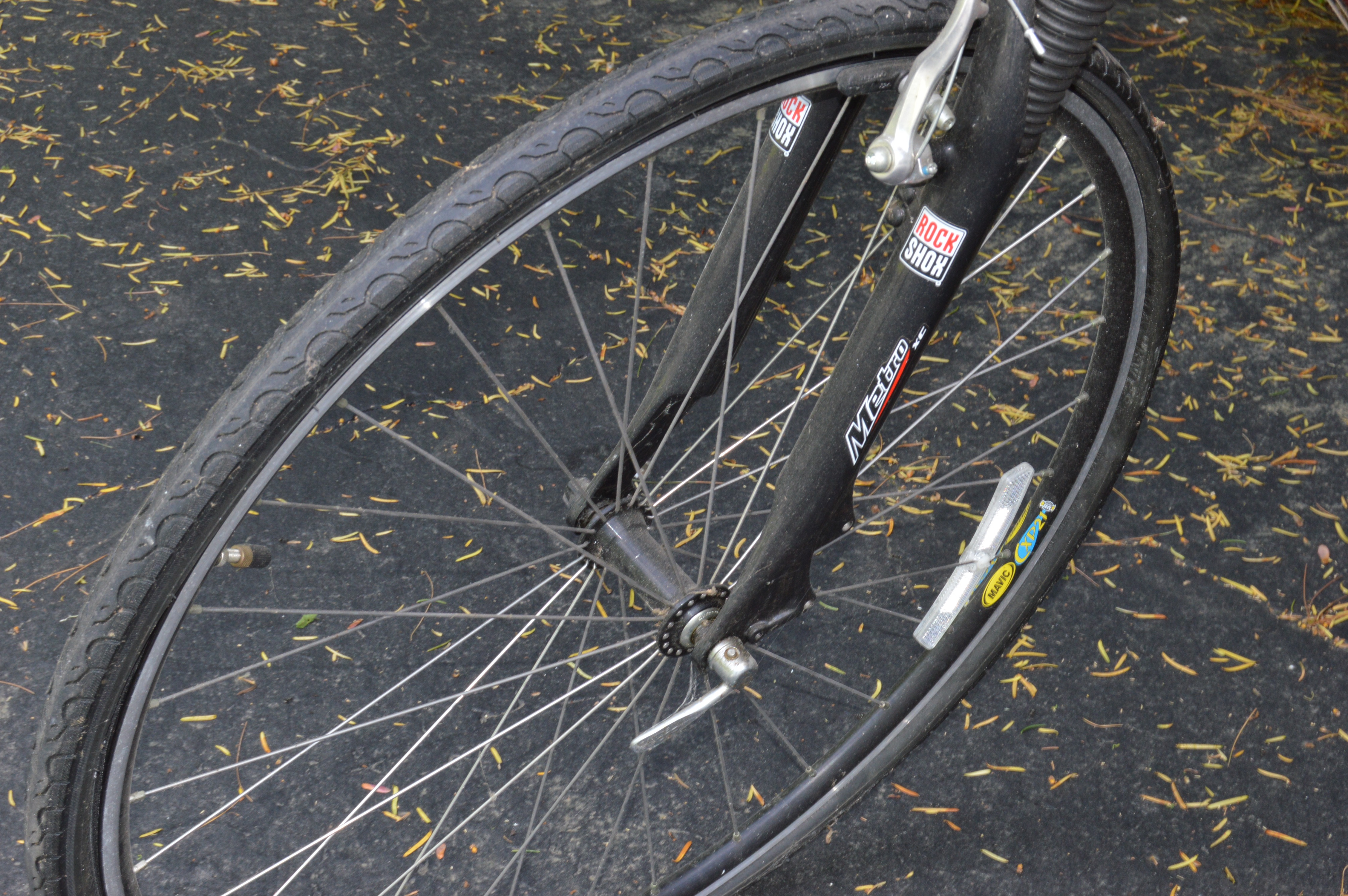 Giant "Cypress" Men's Hybrid Bike