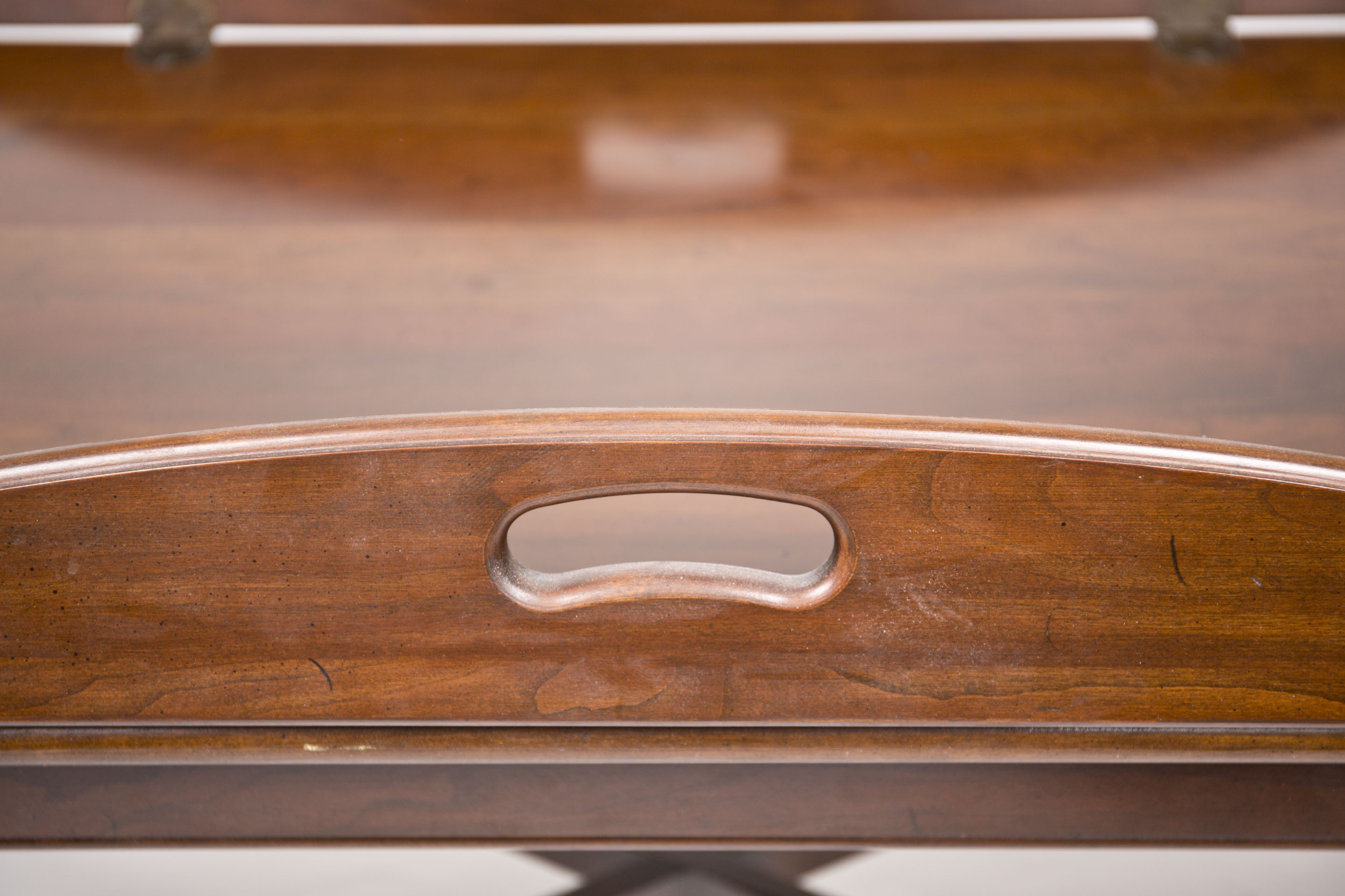 Butler’s Folding Tray Coffee Table