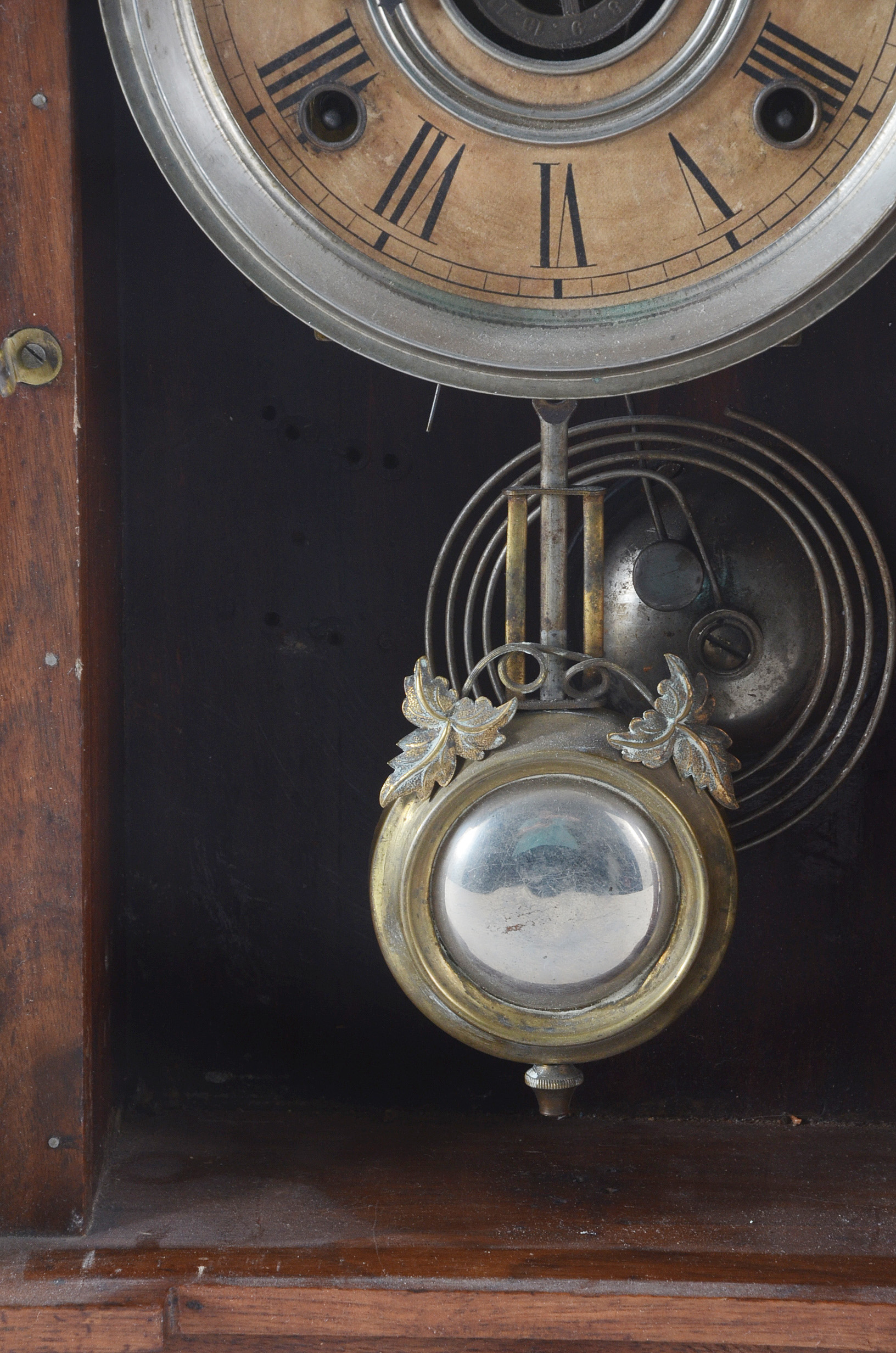 Antique Eastlake Mantel Clock