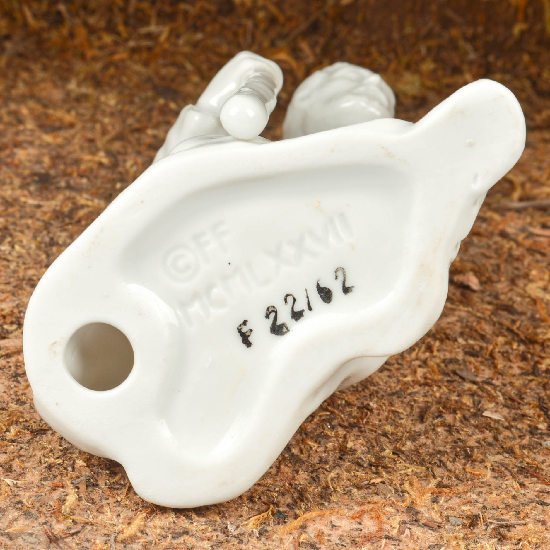 Fitz and Floyd White Porcelain Nativity Set and Creche