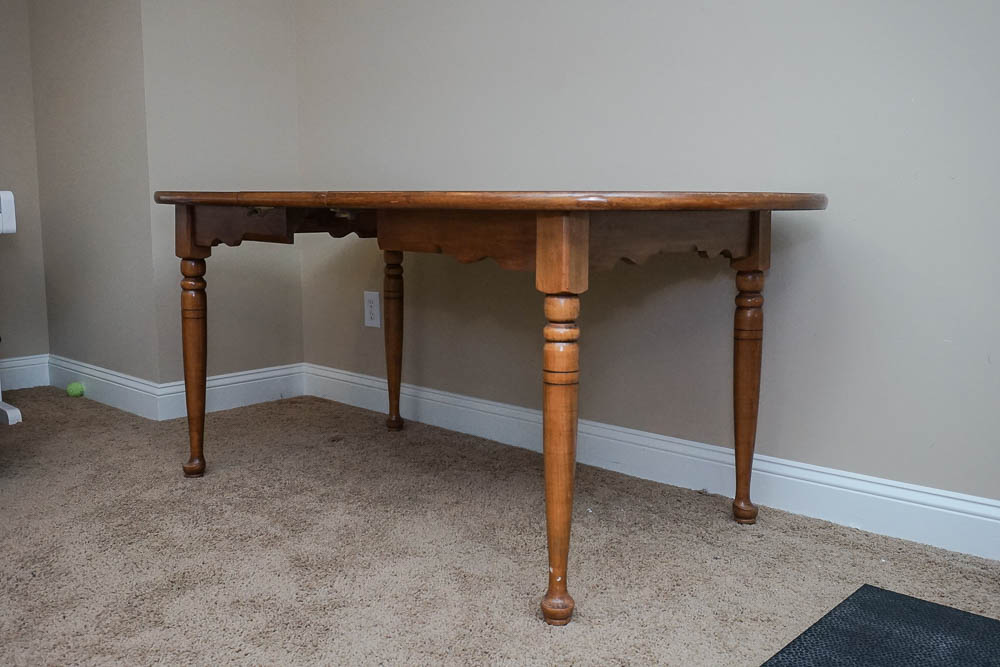 Vintage Walnut Dining Table With Leaf Insert