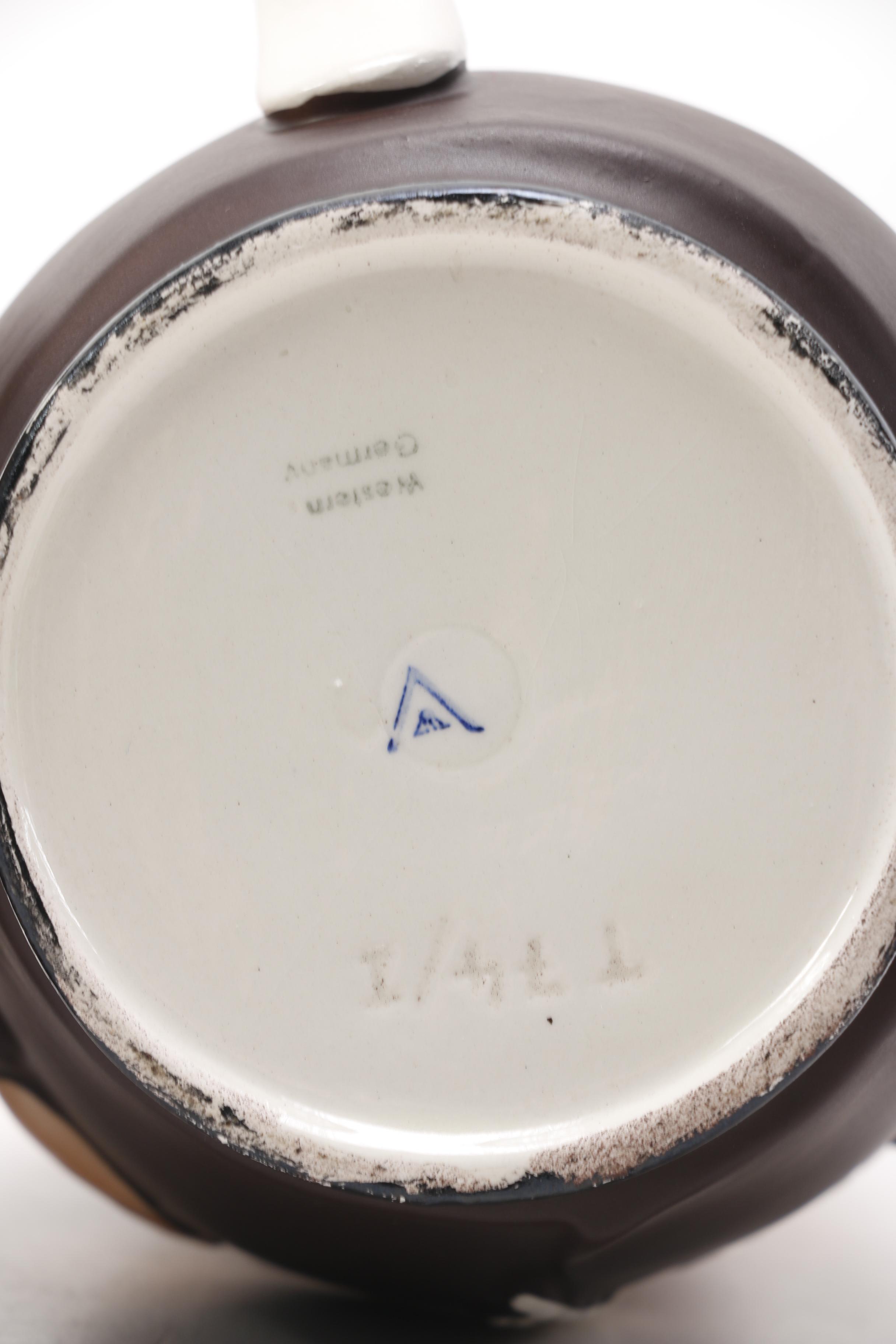 Hummel Friar Kitchen Set