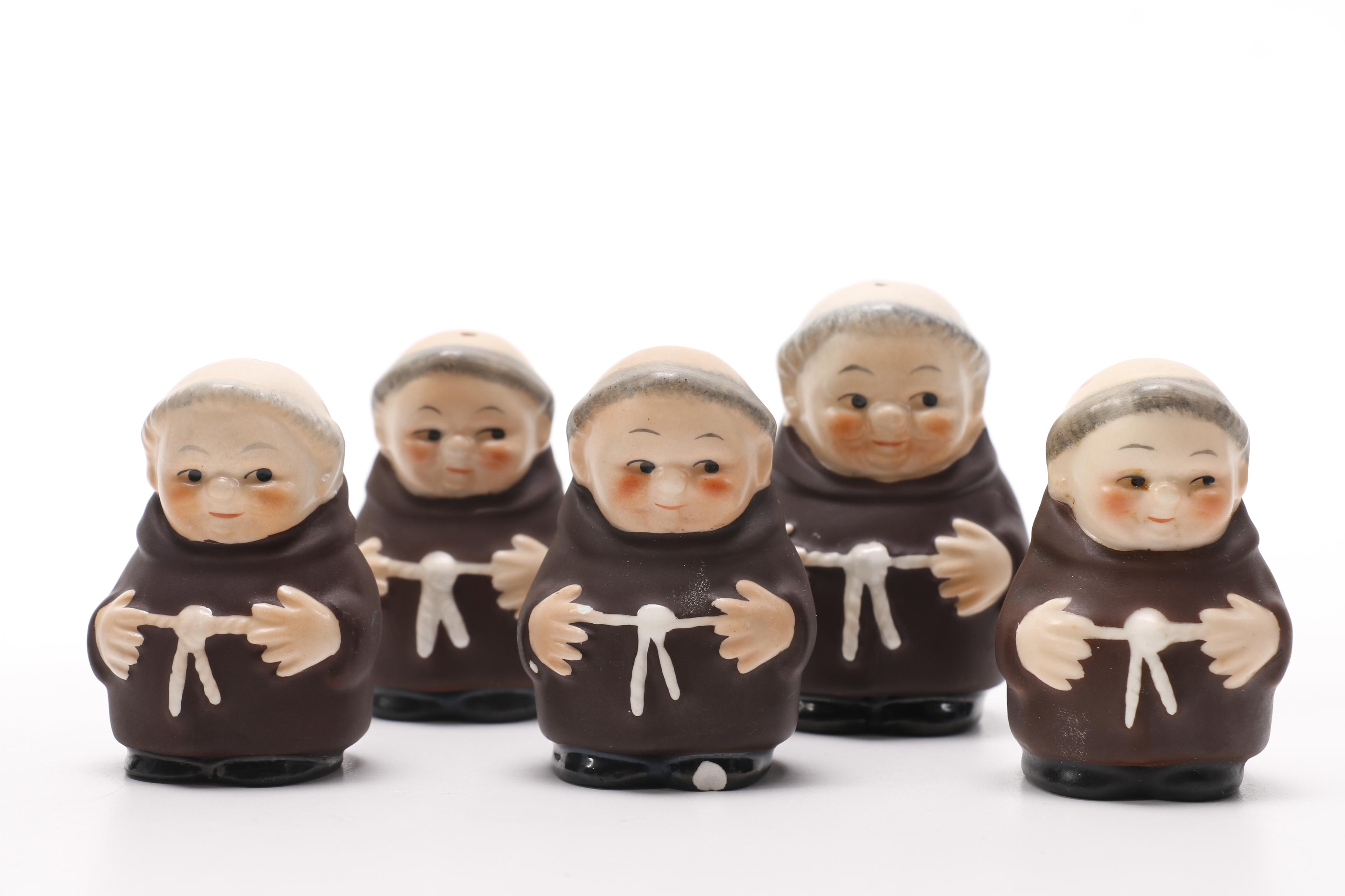 Hummel Friar Kitchen Set