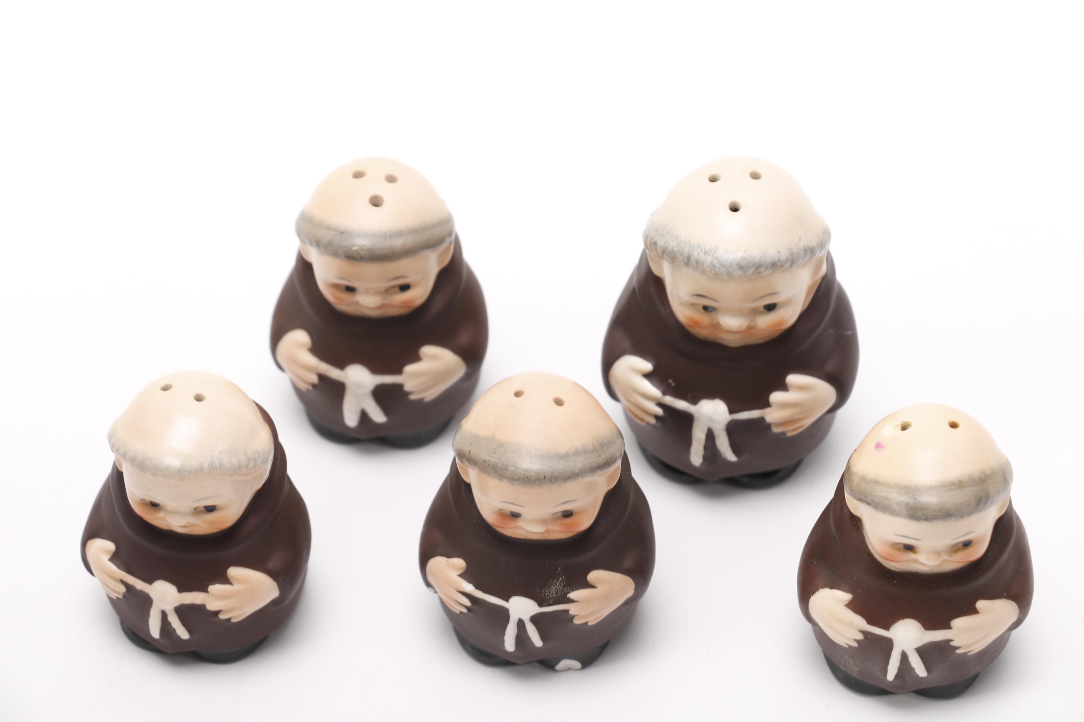 Hummel Friar Kitchen Set