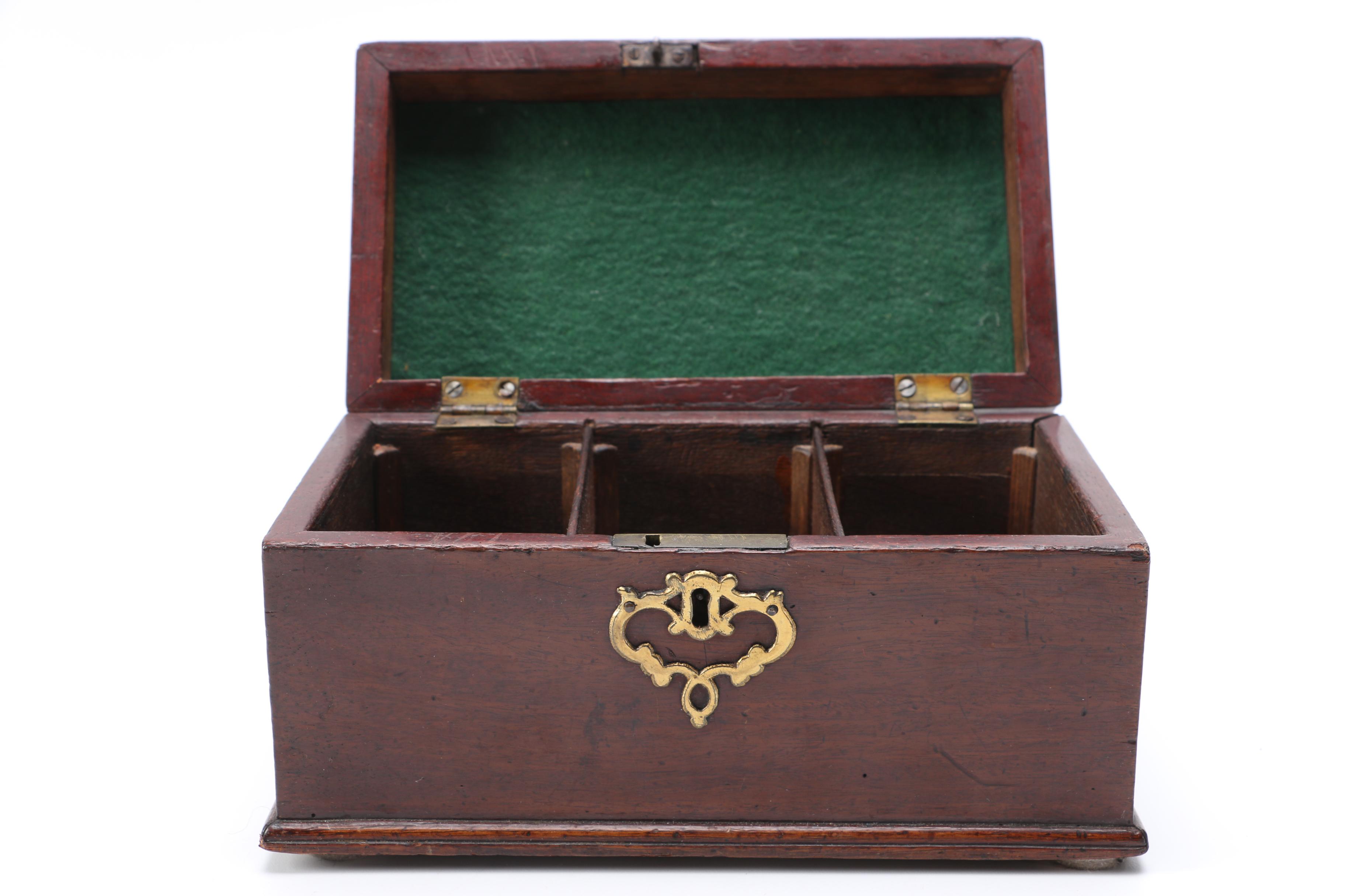 Antique Mahogany Tea Caddy